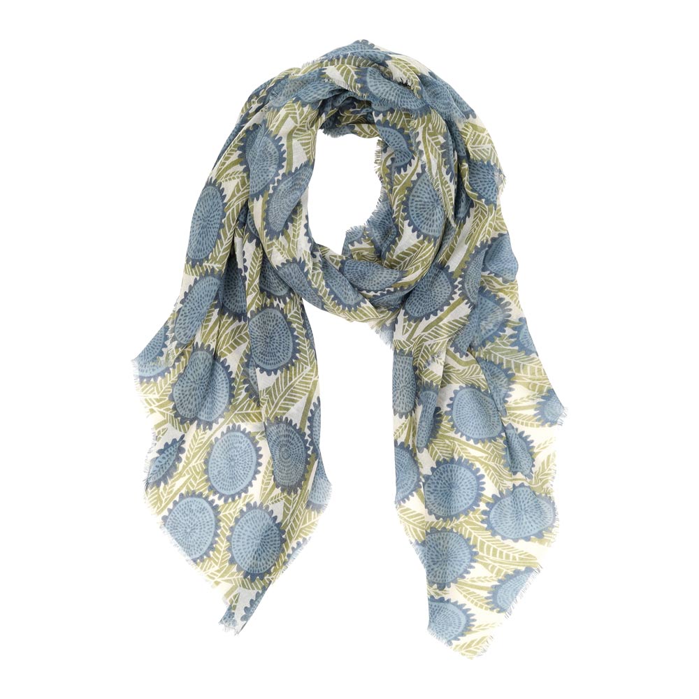 Picture of Wynn Featherweight Scarf