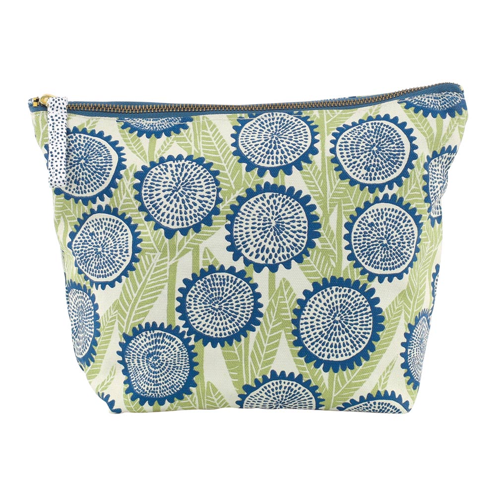 Picture of Wynn Large Essential Canvas Pouch