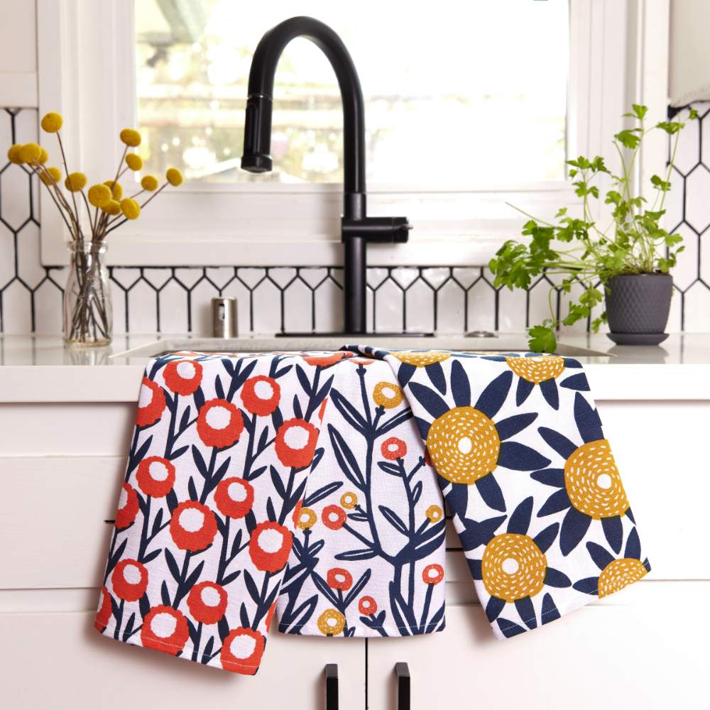 Picture of Field of Flowers Cotton Kitchen Towels (Set of 3)