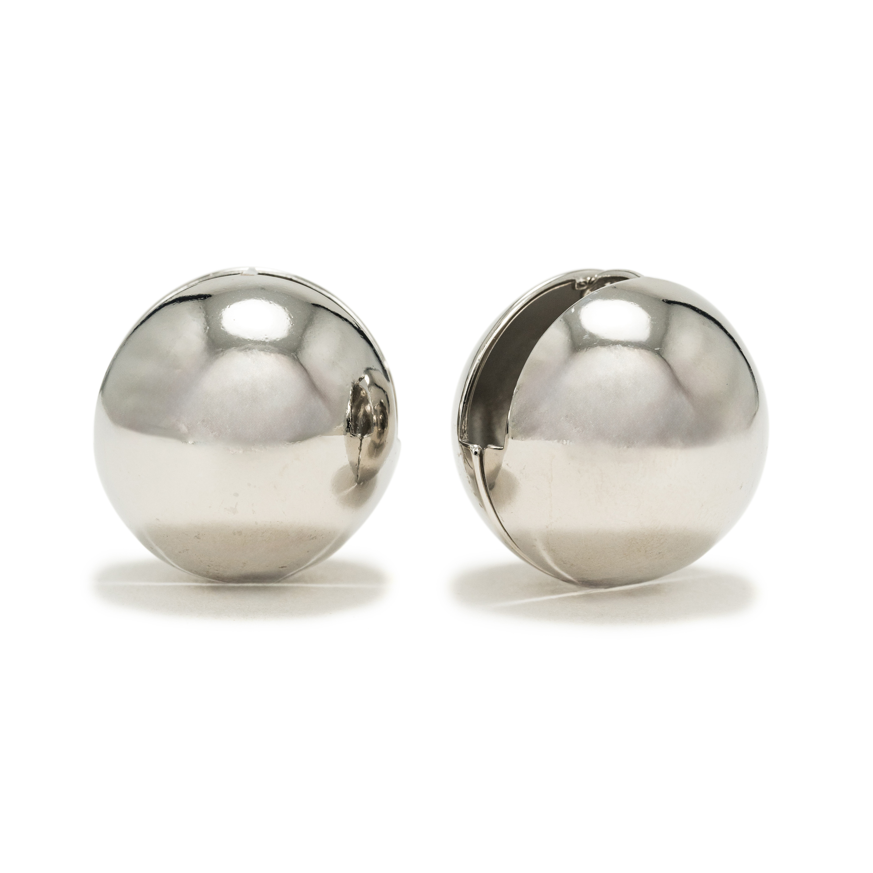 Picture of Large Bubble Earrings - Silver