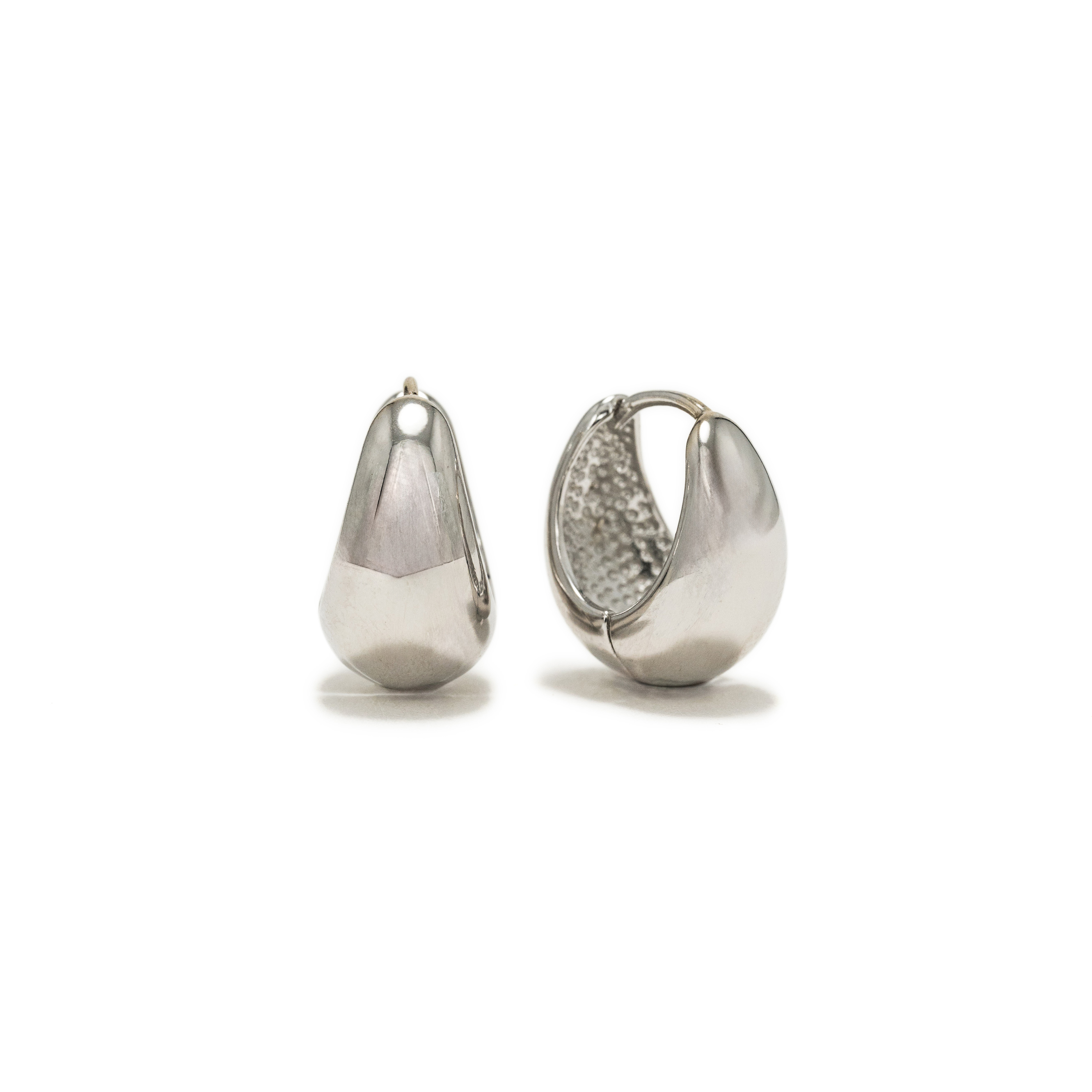 Picture of Oval Puff Hoop Earrings - Silver