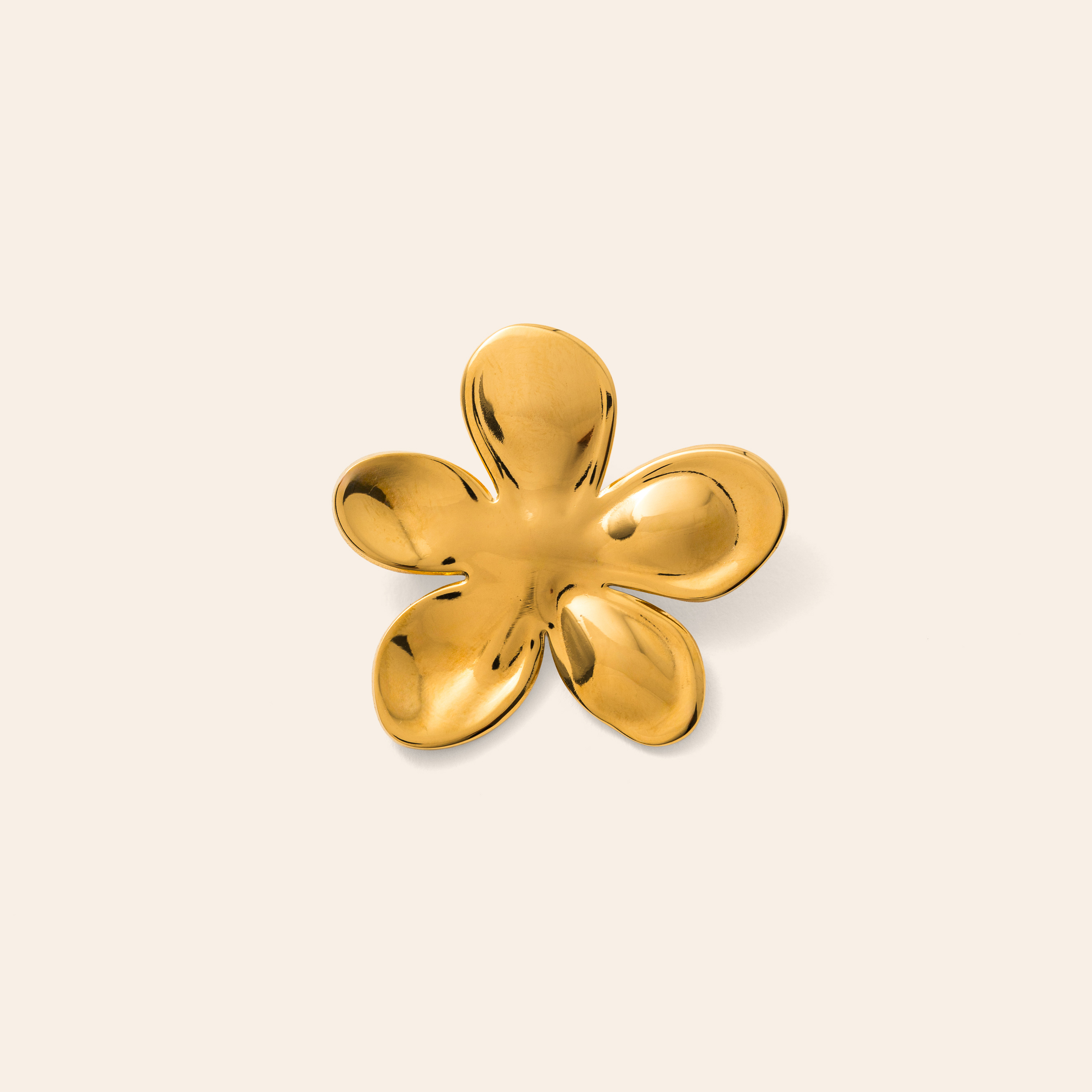 Picture of Smooth Flower Brooch - Gold