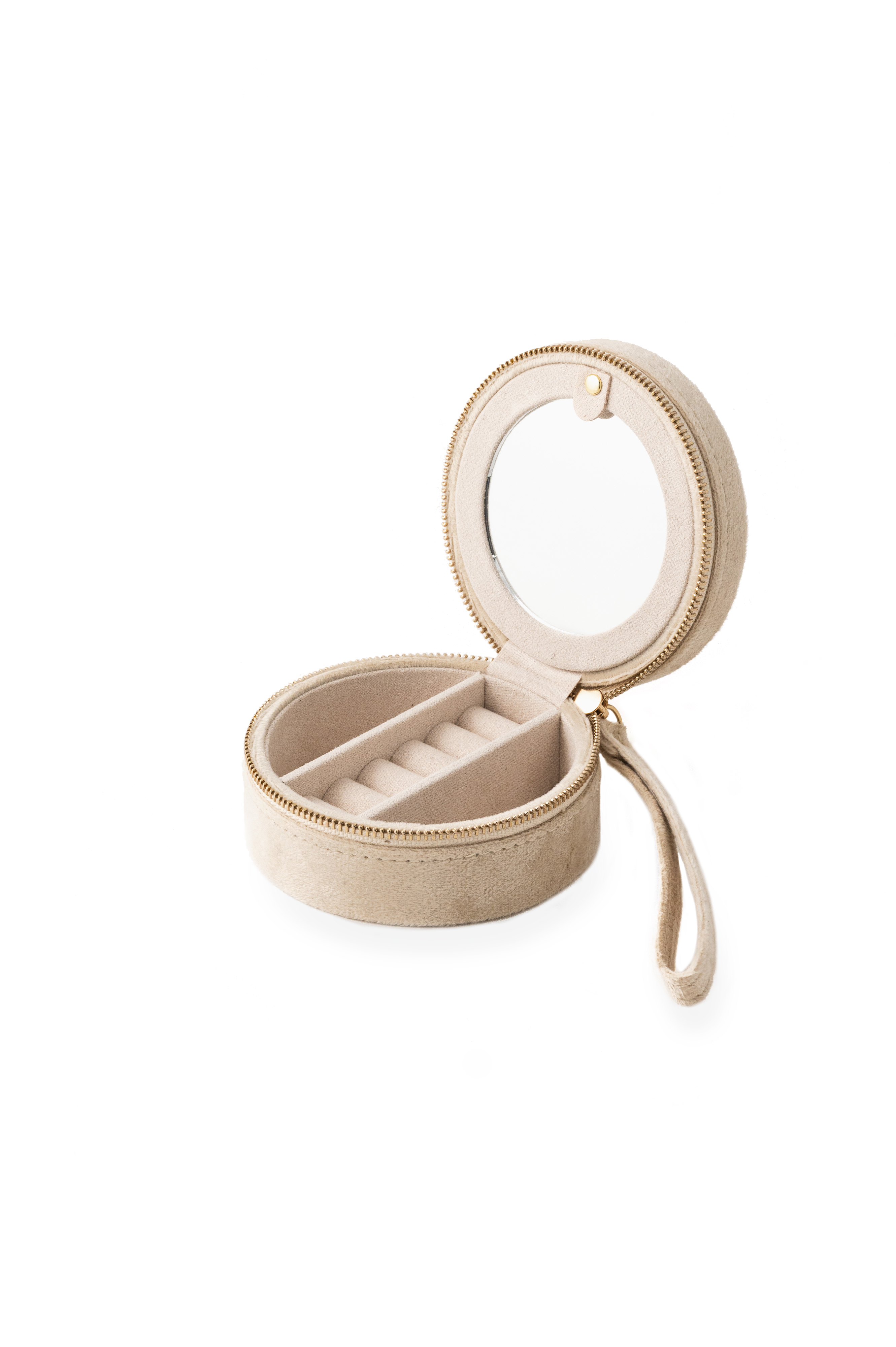 Picture of Resort Circle Travel Case - Moonstone