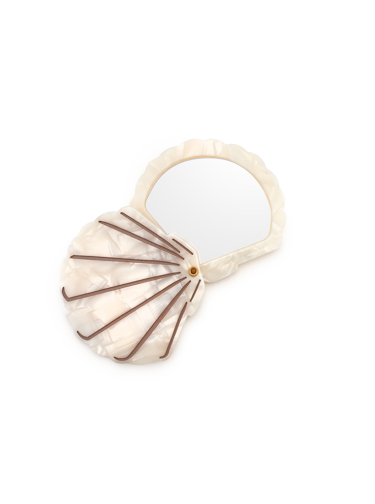 Picture of Seashell Compact Mirror