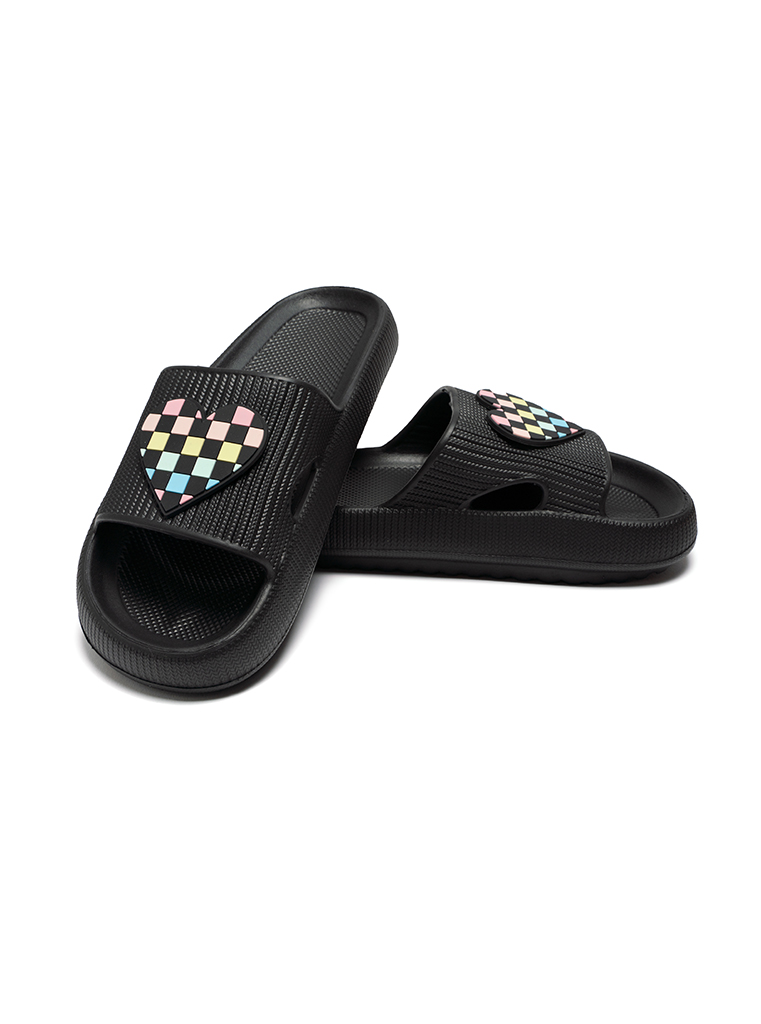 Picture of Pool Checker Heart Slide Medium