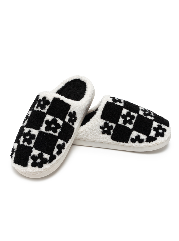 Picture of Checker Daisy Slipper Medium/Large