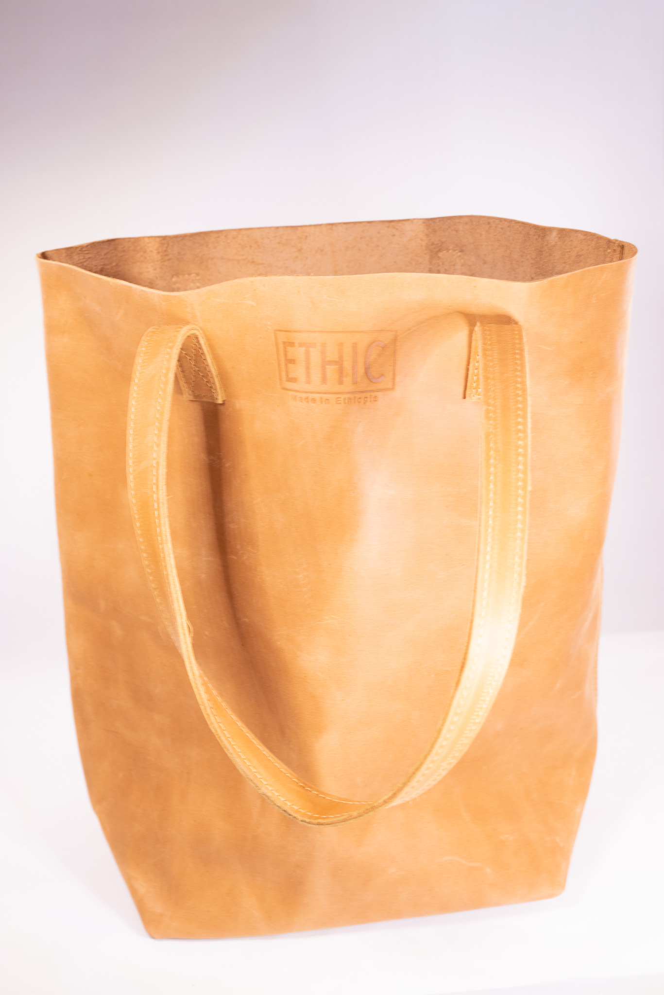 Picture of Ethic Leather Classic Tote - TAN