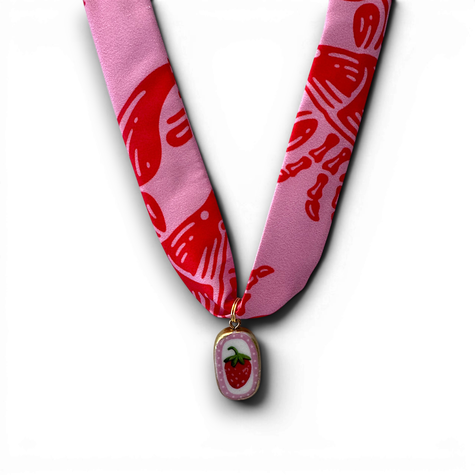 Picture of Scarf Necklace + Pendant: Lobsters/Strawberry