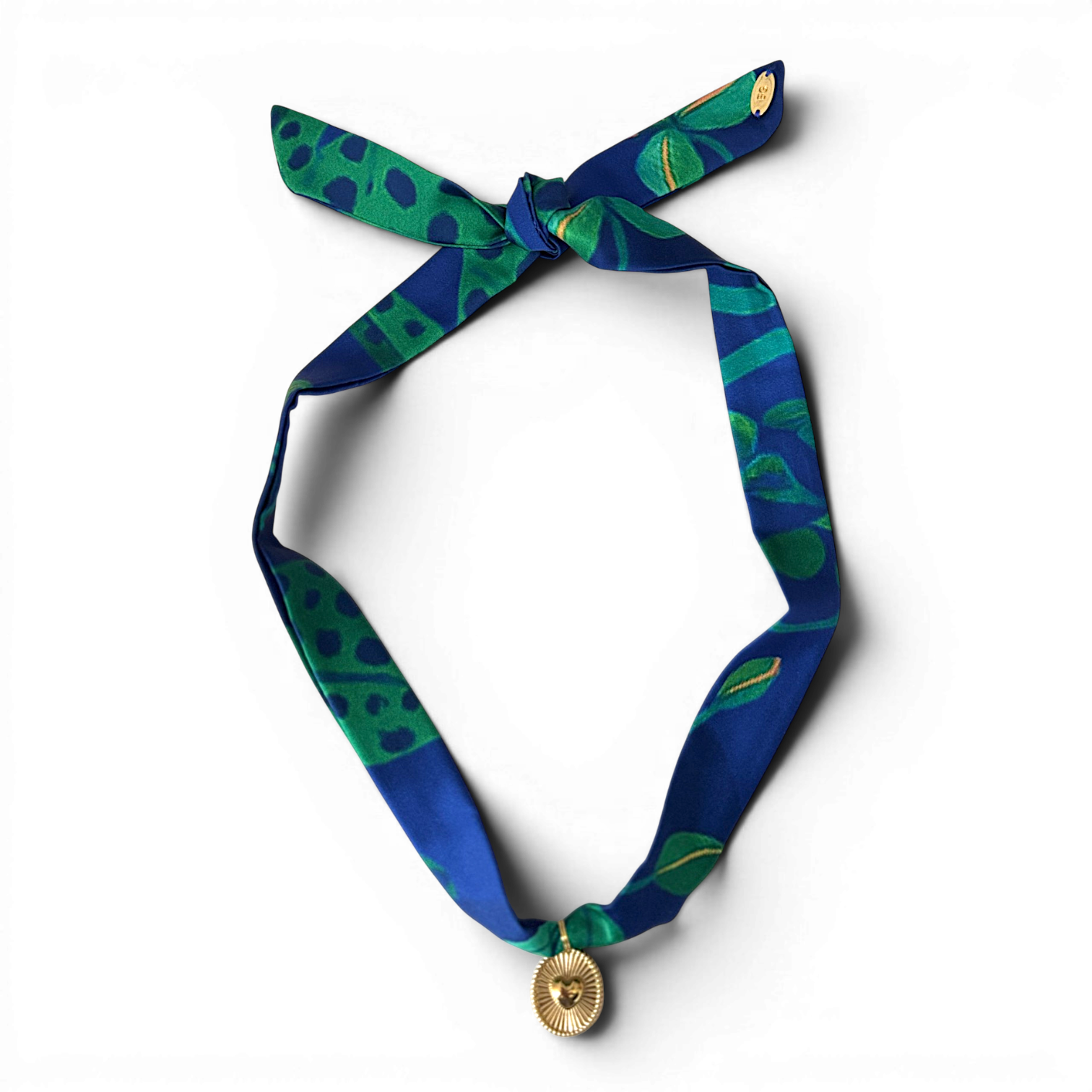Picture of Scarf Necklace + Pendant: Leopard/Heart