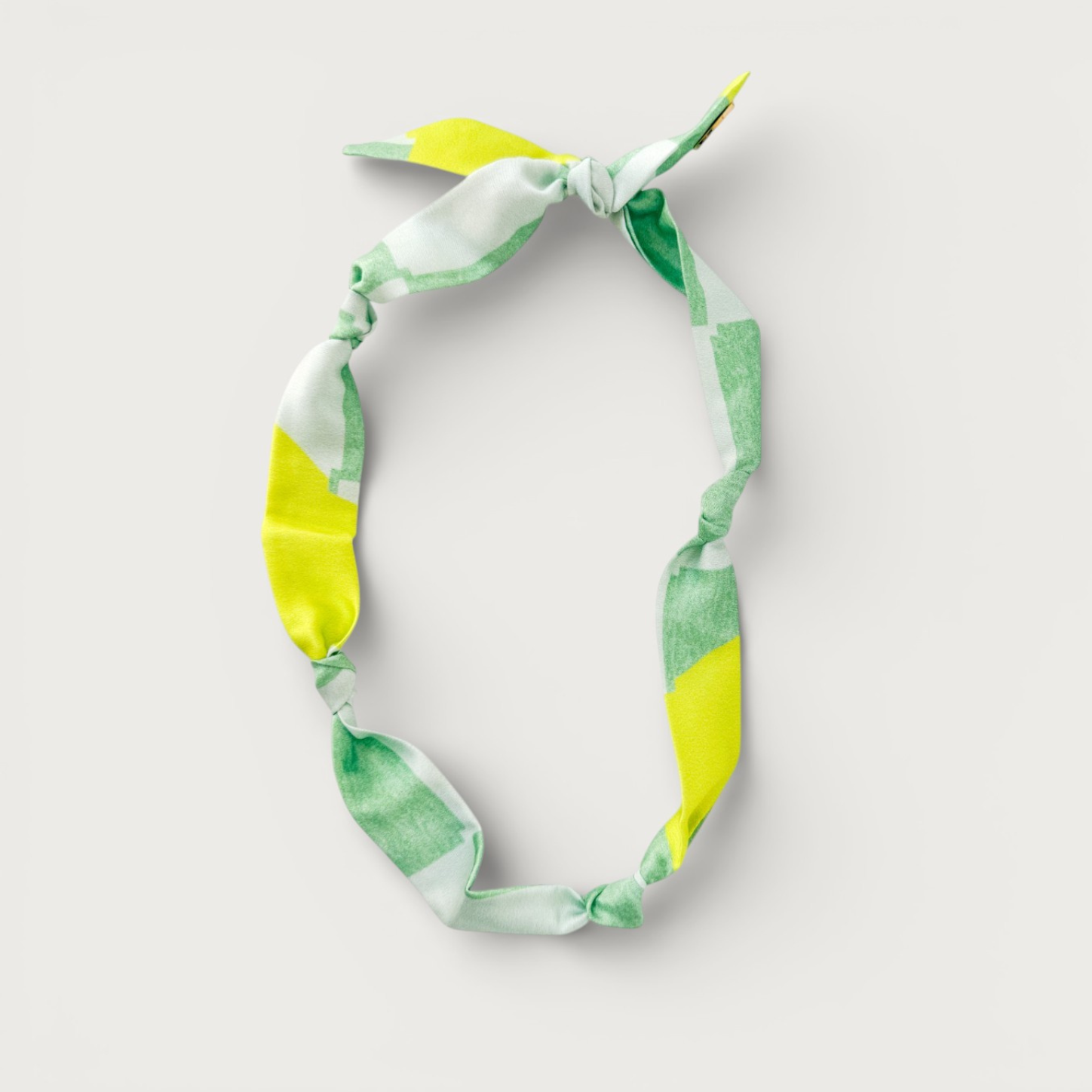 Picture of Scarf Necklace - GREEN PEARS