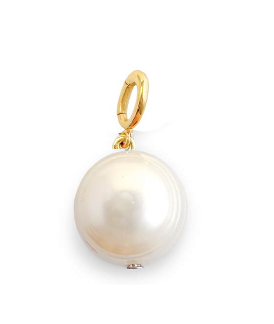 Picture of Large Pearl Pendant