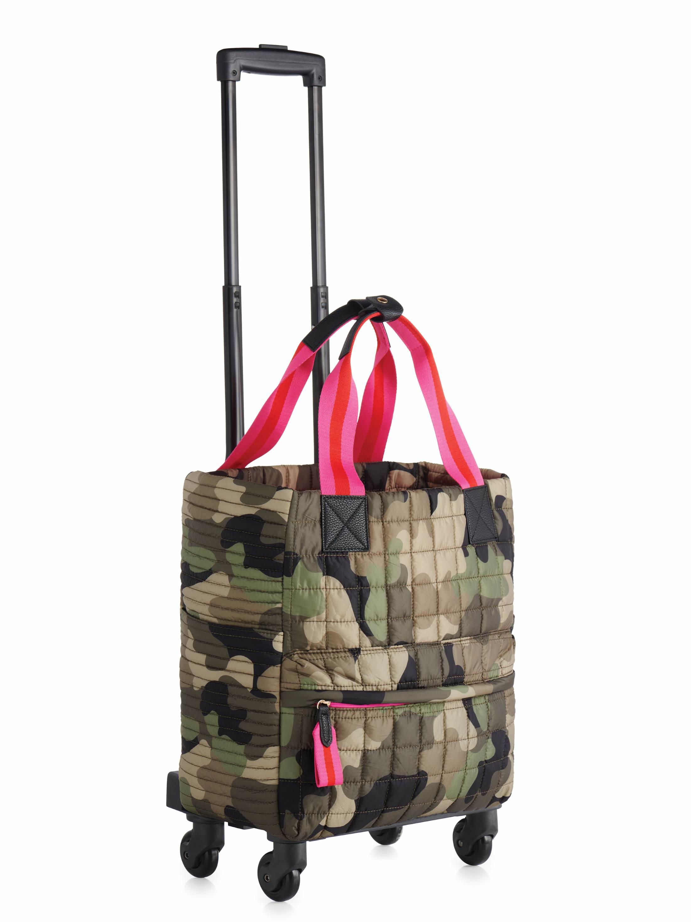 Picture of EZRA 360° ROLLER TOTE, CAMO