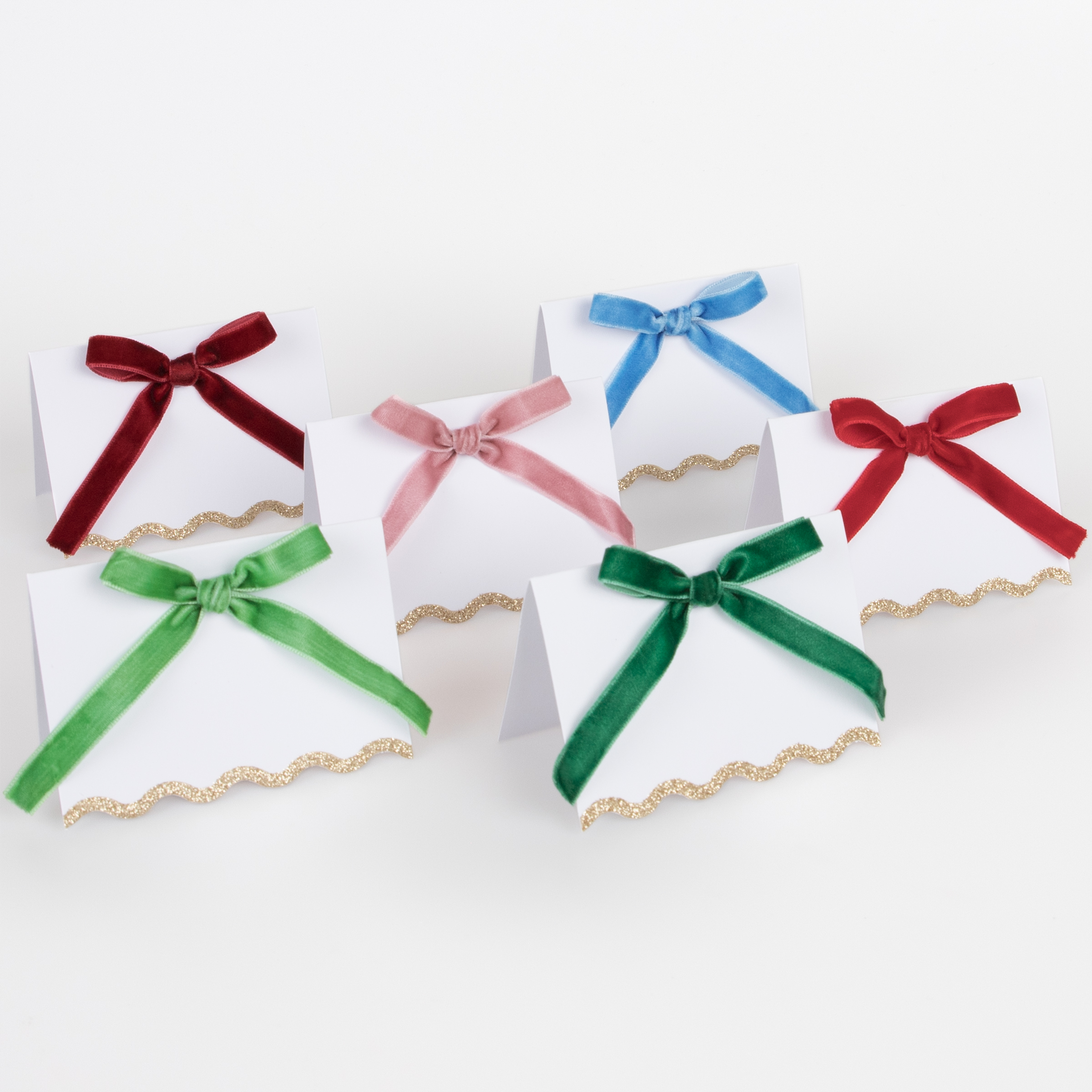 Picture of Velvet Bow Place Cards (x 6)