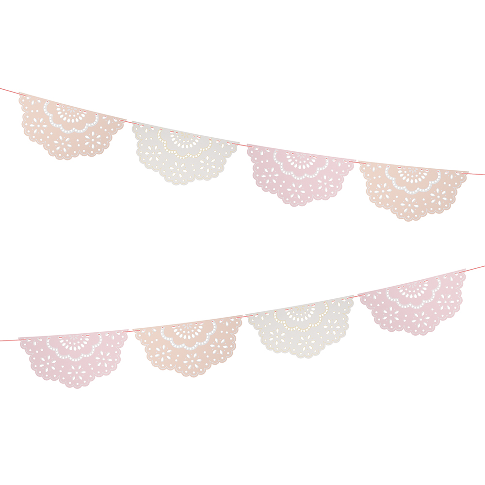 Picture of Broderie Anglaise Lace Multi Pennant Garland