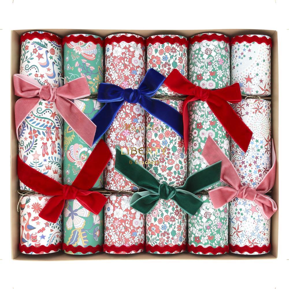 Picture of Meri Meri x Liberty Velvet Bow Crackers (x 6)