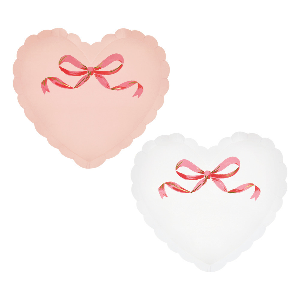 Picture of Coquette Heart Plates (x 8)