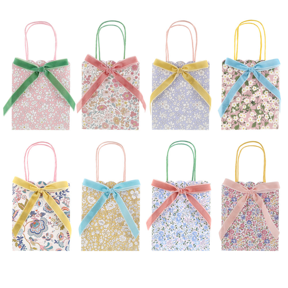 Picture of Meri Meri x Liberty Party Bags (x 8)