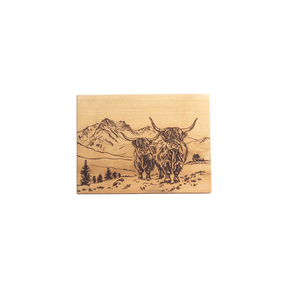Picture of Beech Bar Board  - Scenic Highland Cow