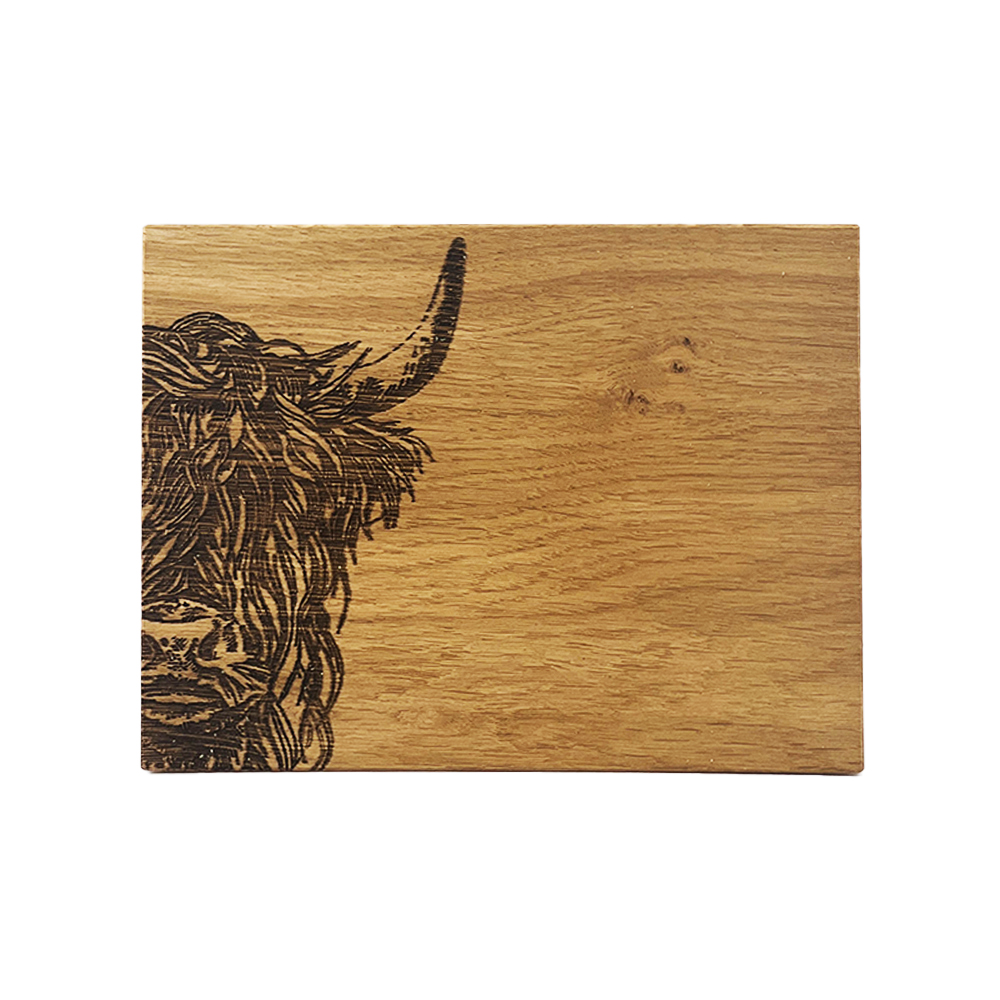 Picture of Oak Bar Board - Highland Cow