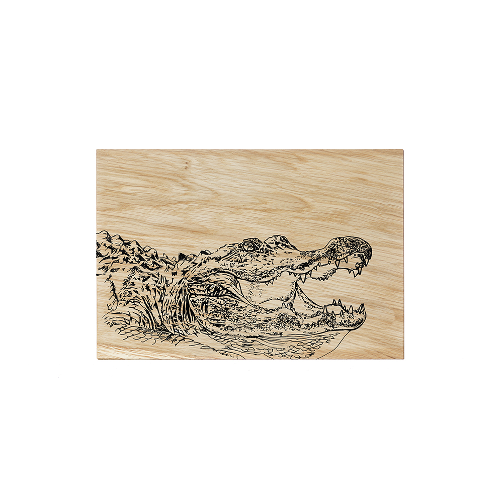 Picture of Oak serving Board - 30cm - Alligator