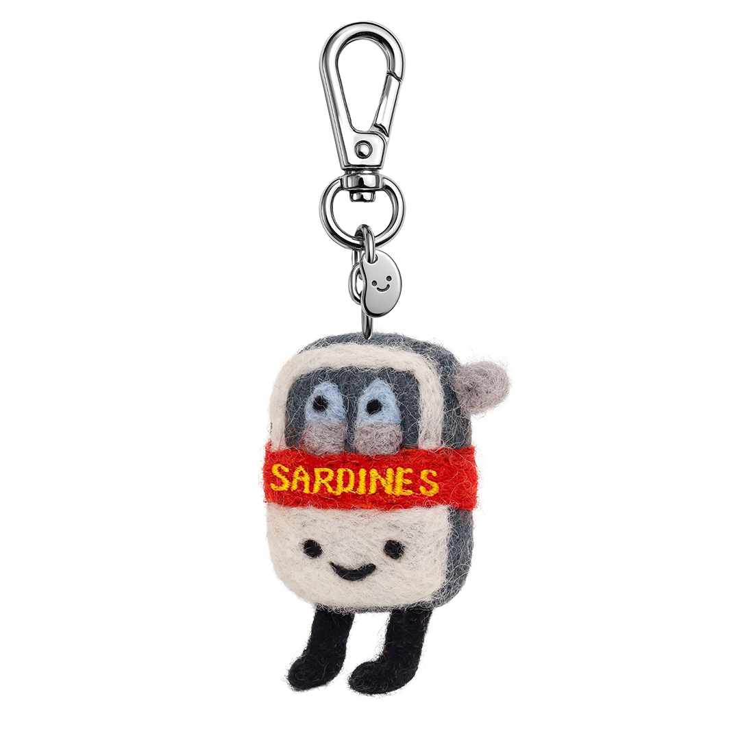 Picture of Suki Sardines Silly Beans Felt Keychain (13951)