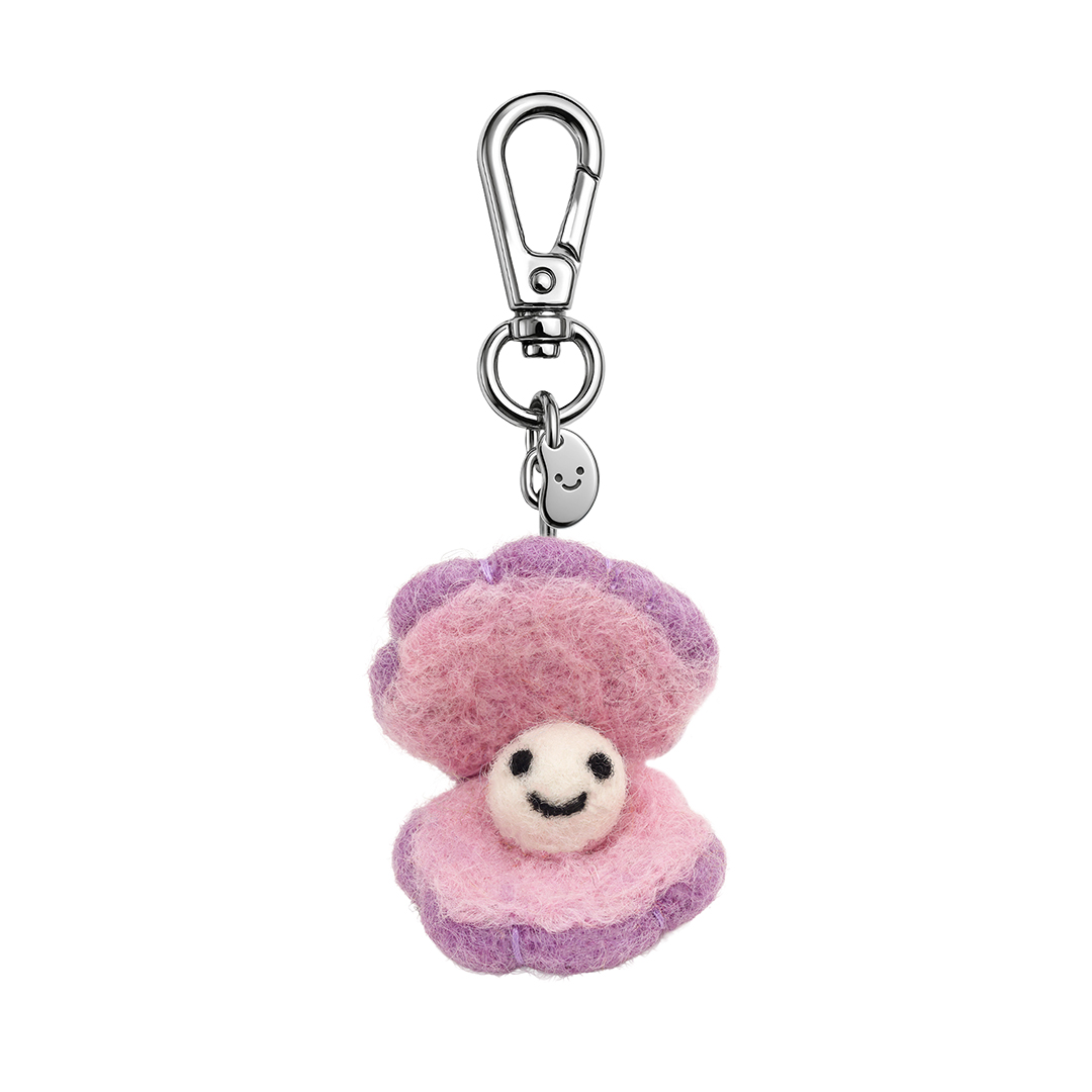 Picture of Clemmie The Clam Silly Beans Felt Keychain (13956)