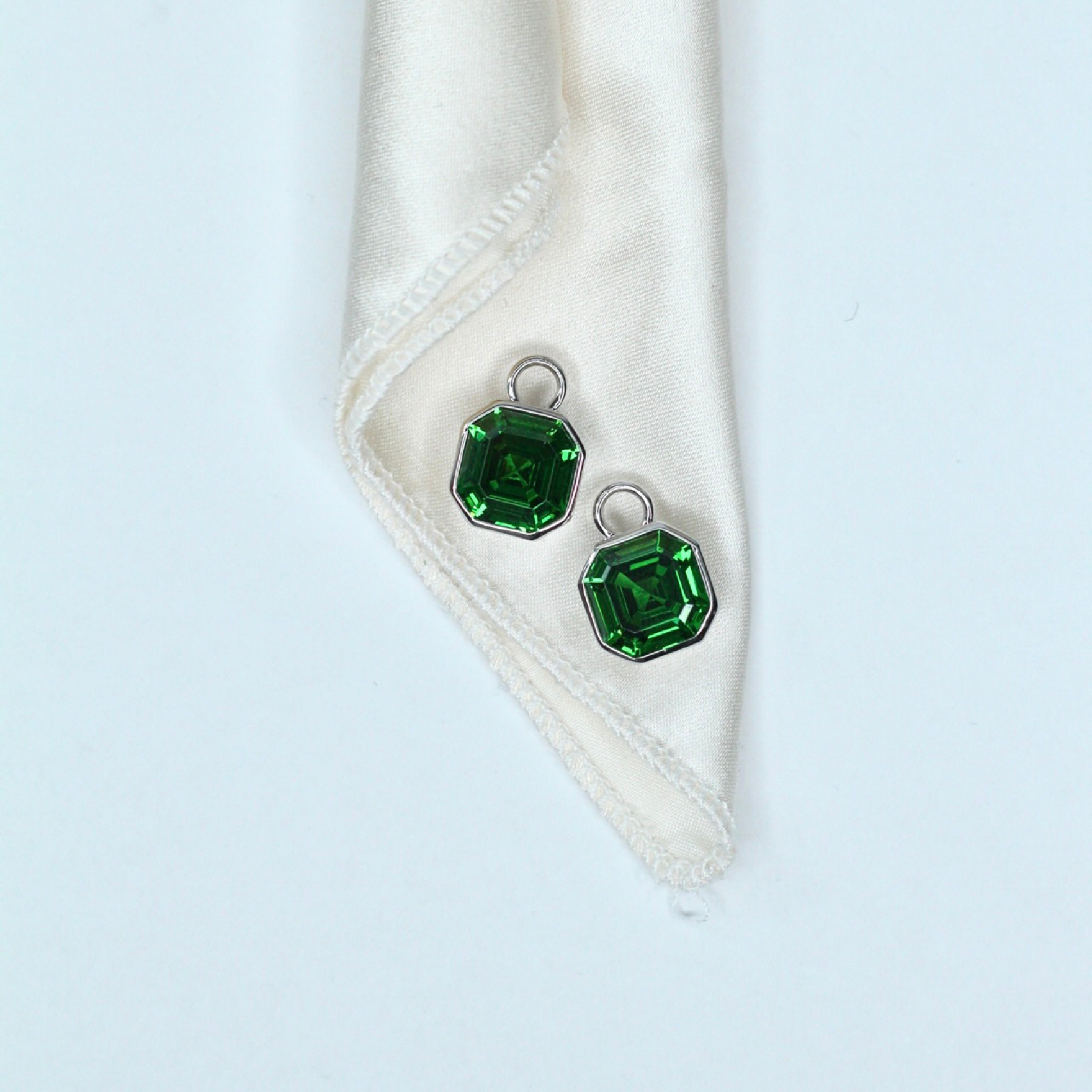 Picture of Asscher Hoop Charms - SS - Green CZ