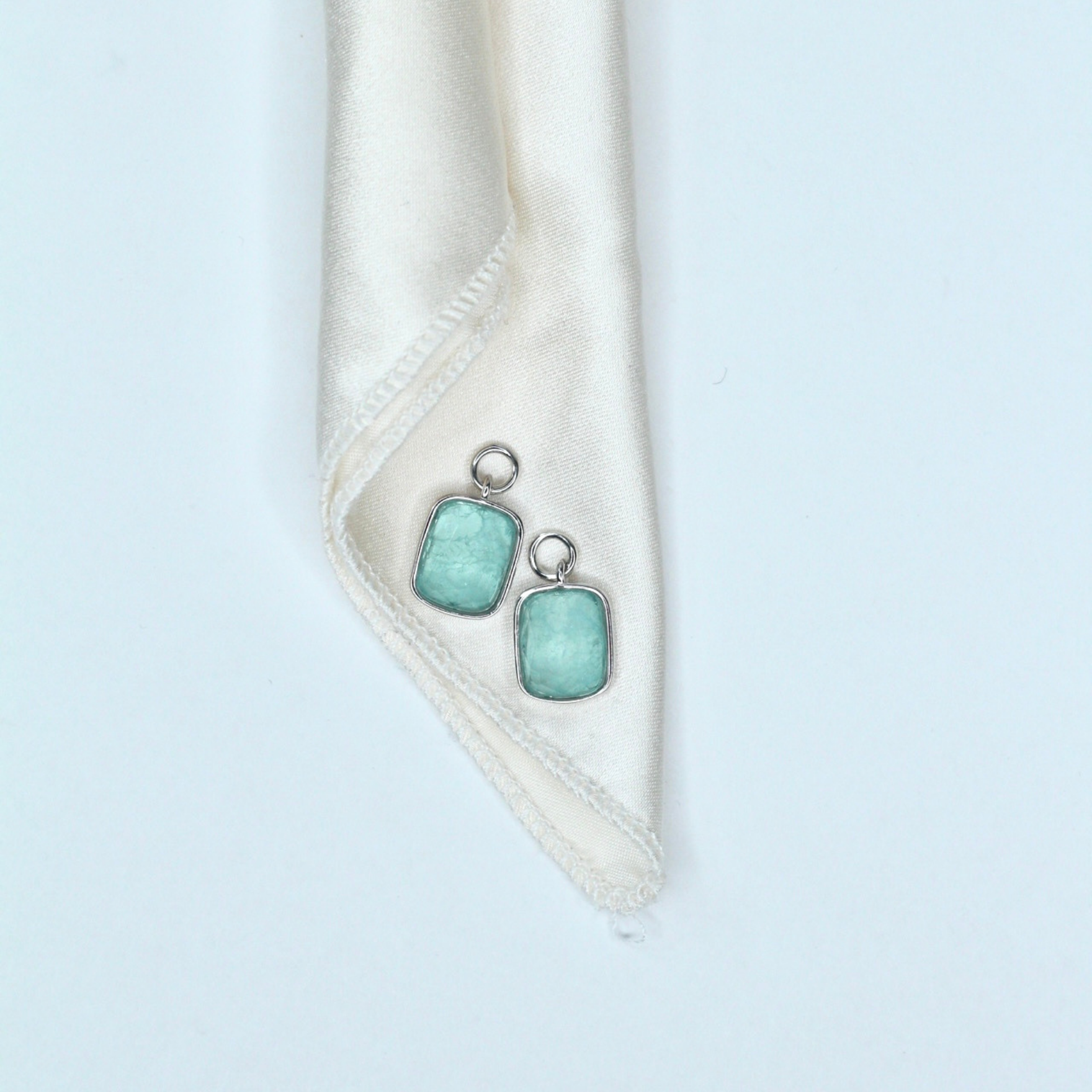 Picture of Cushion Charm - SS - Sea Glass