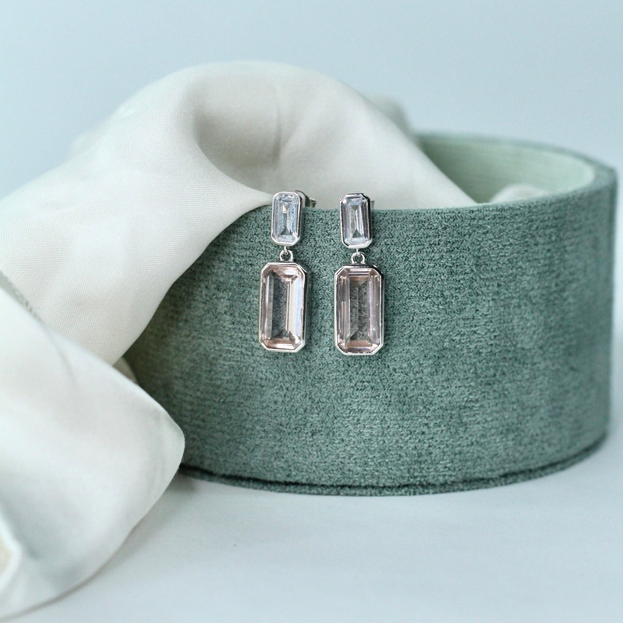 Picture of Radiant Drop Earrings - SS