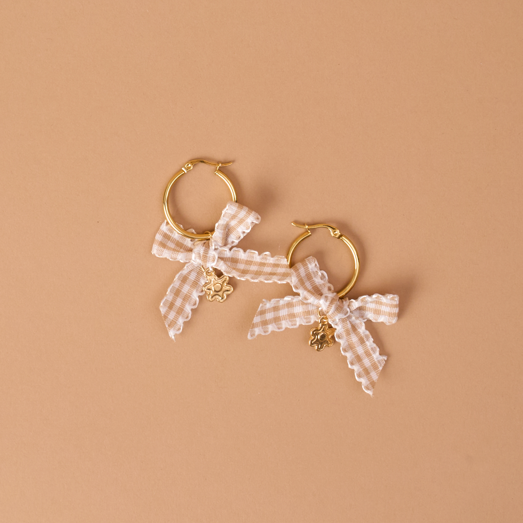 Picture of Signature Hoop Earrings-Harvest Honey