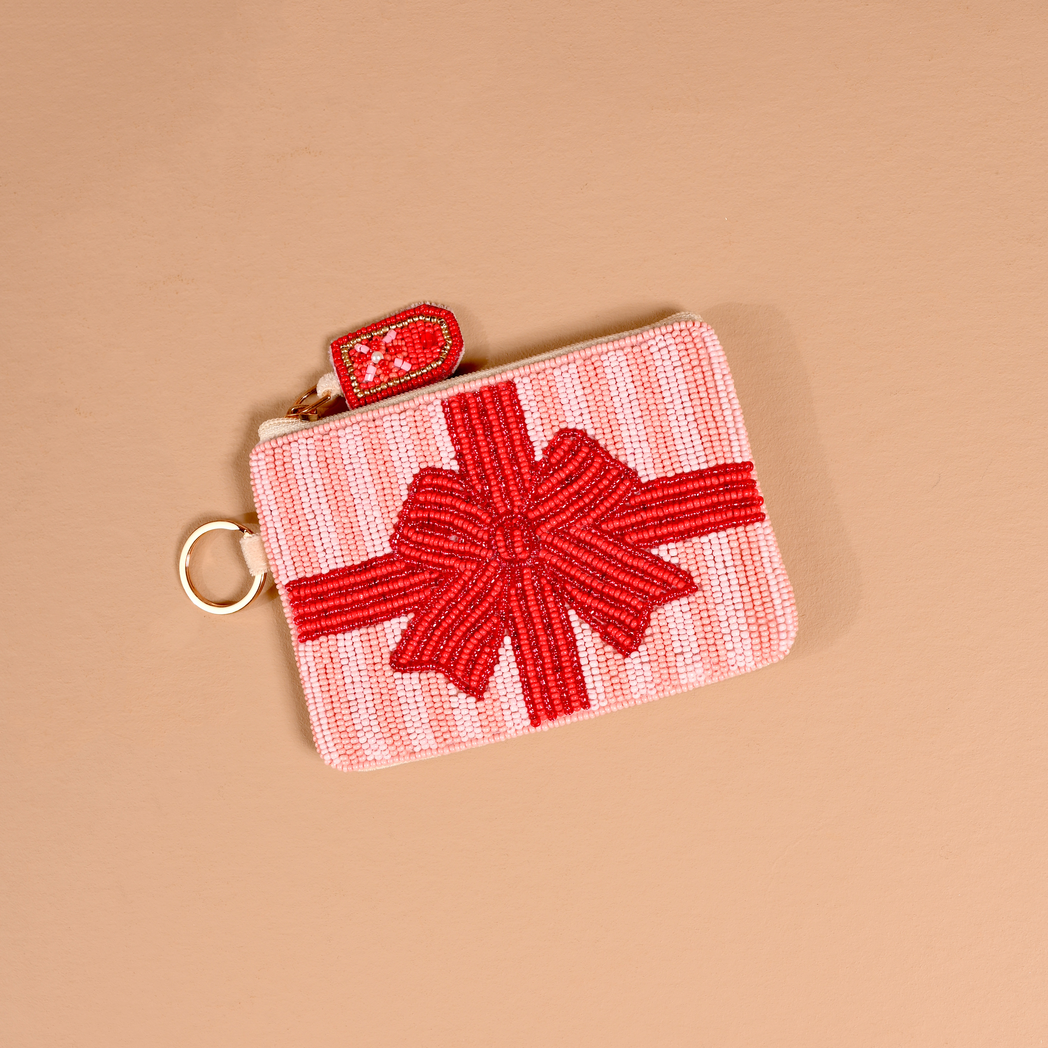Picture of Handcrafted Beaded Pouch-Holiday Gift Bow Red