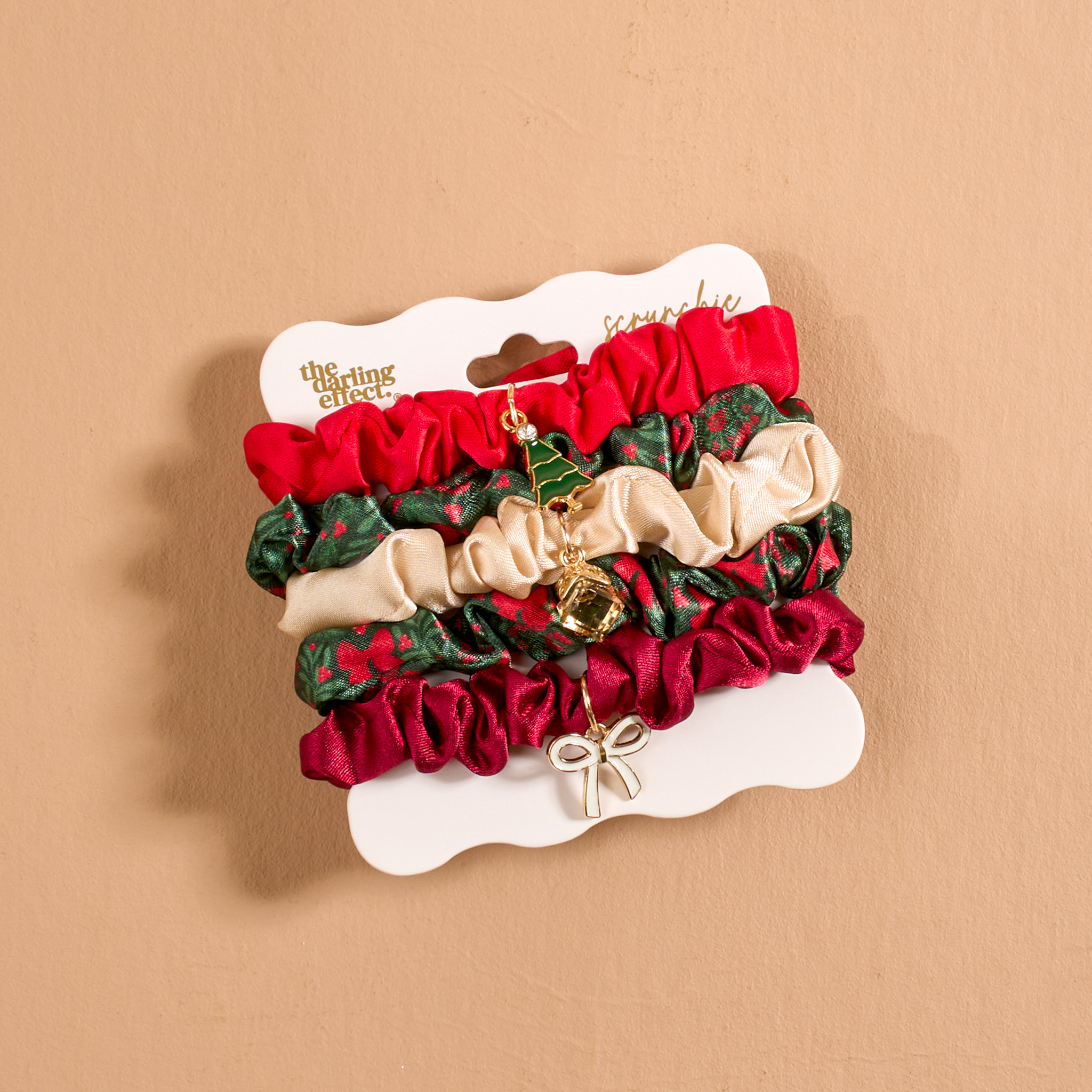 Picture of Scrunchie Charm Set-A Merry Moment