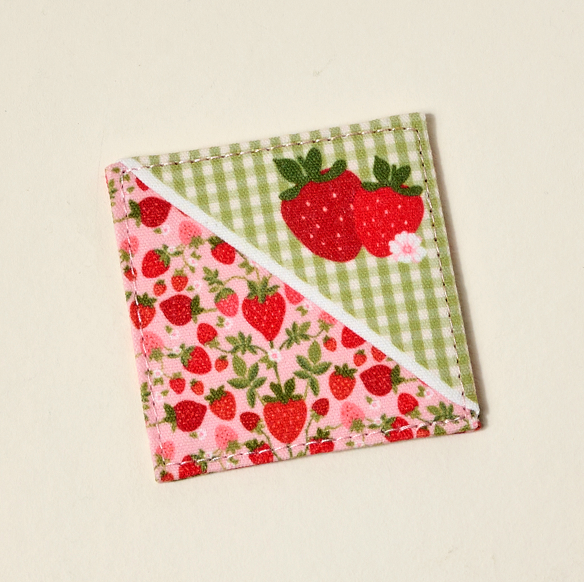 Picture of Corner Keeper Fabric Bookmark-Strawberry Fields