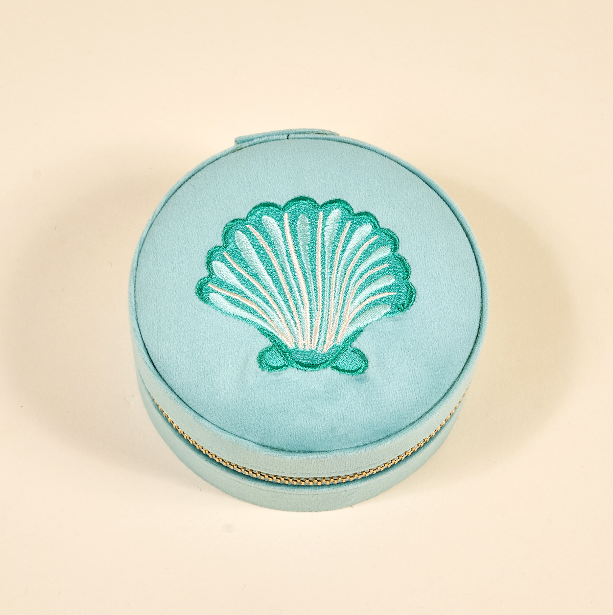 Picture of Round Velvet Jewelry Case-Seashell