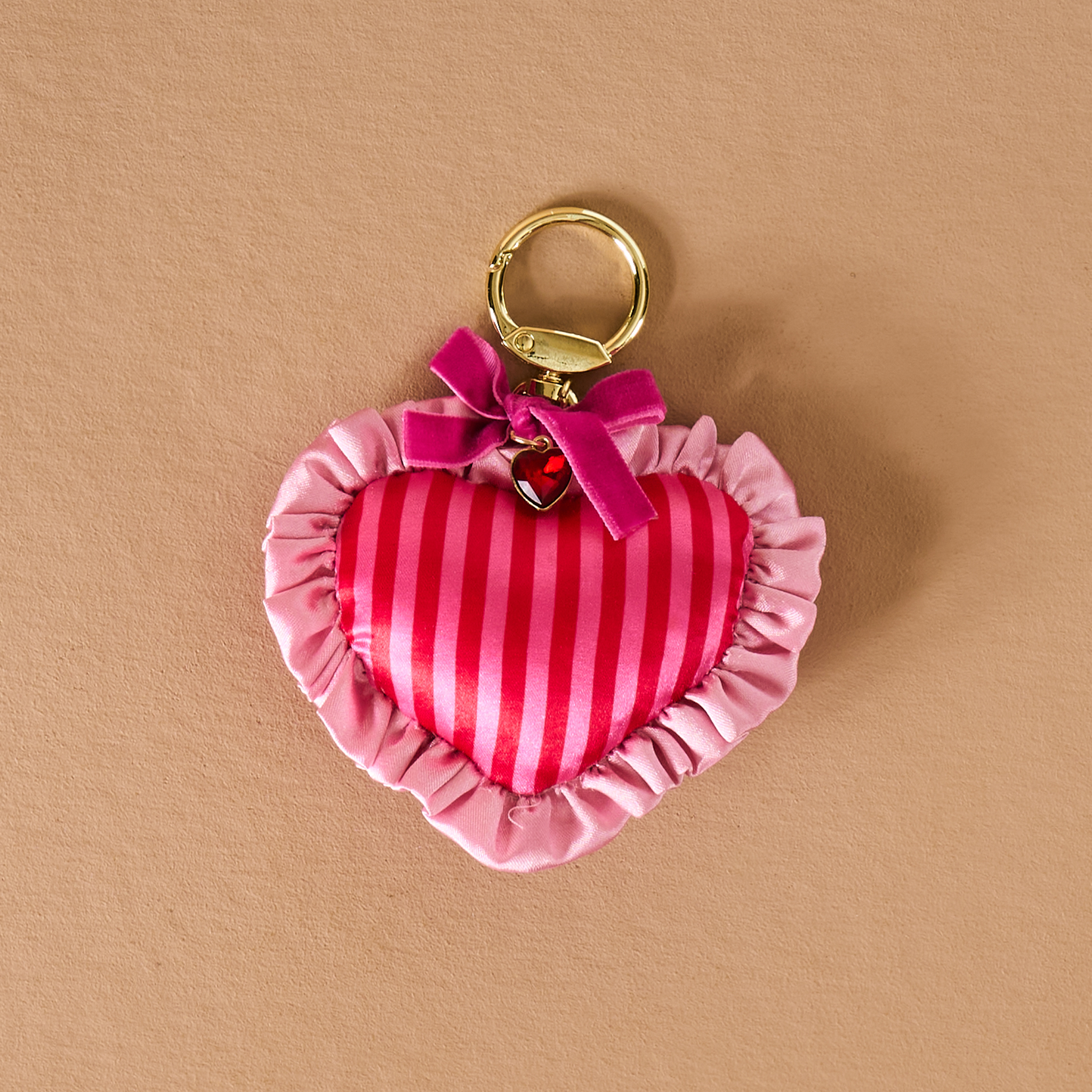 Picture of Puffy Heart Bag Charm-Heartthrob