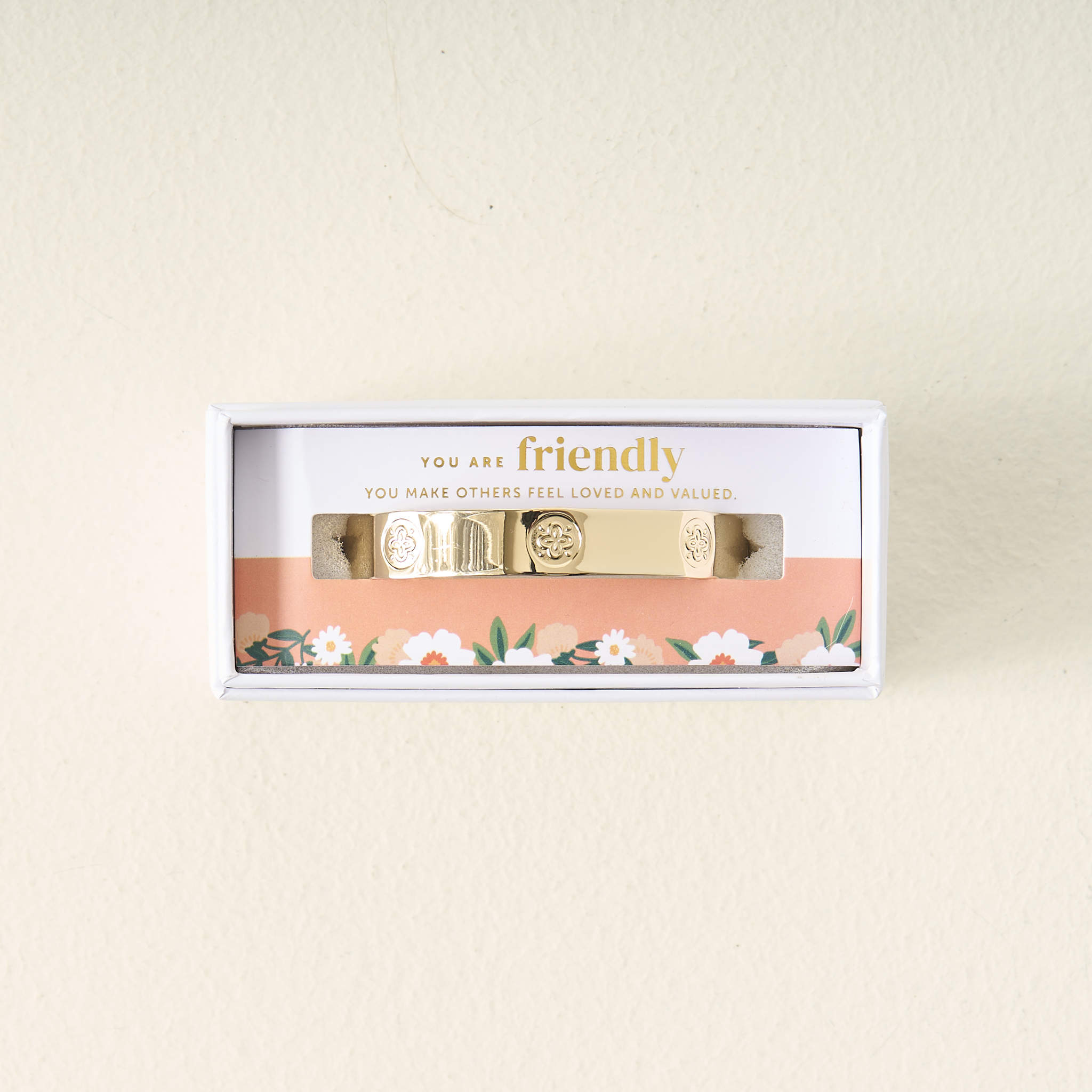 Picture of Friendly Cuff- Gold