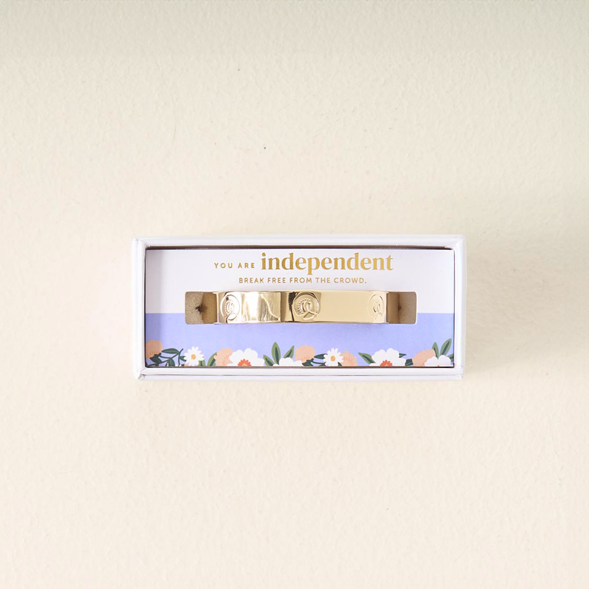 Picture of Independent Cuff- Gold
