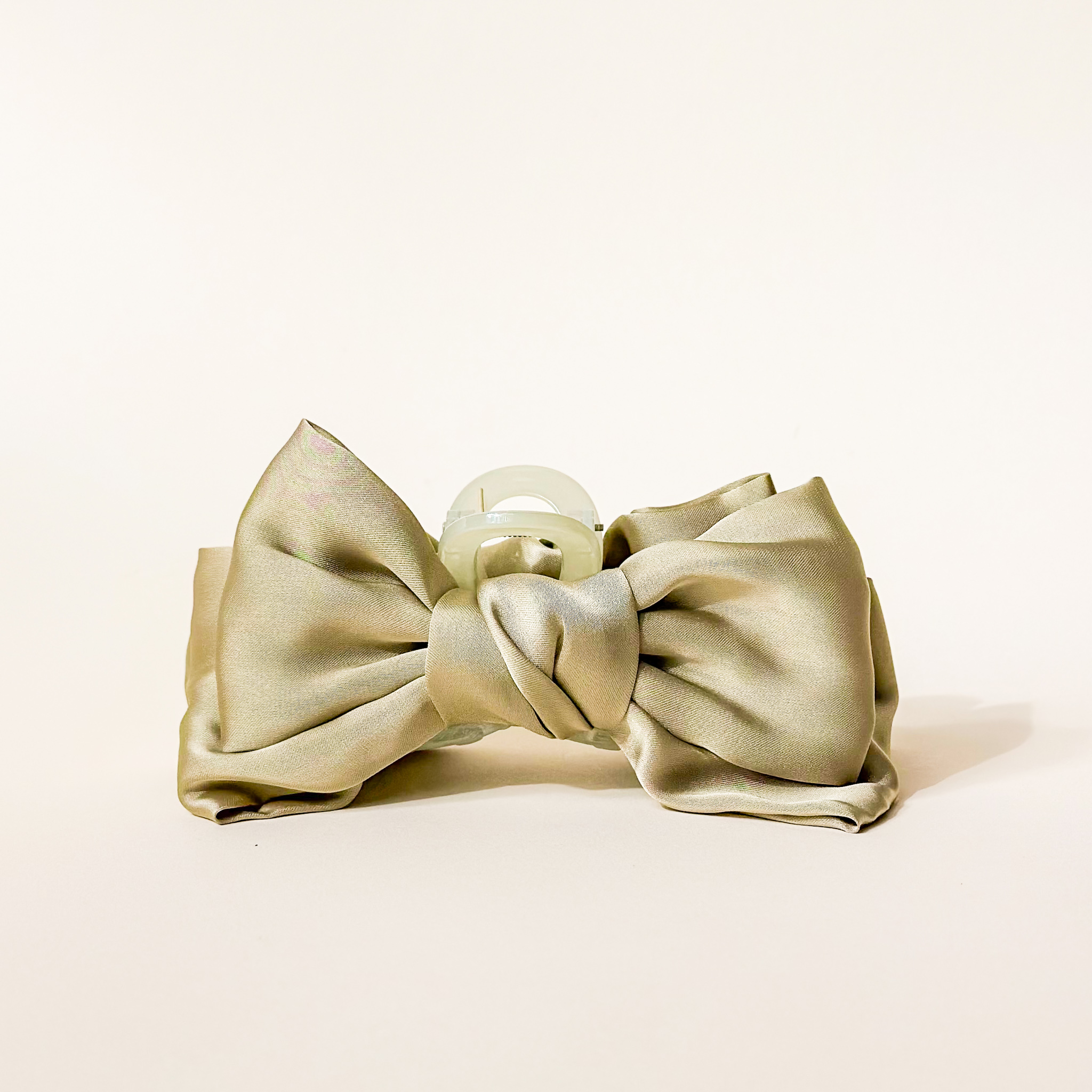 Picture of Satin Bow Claw Clip- Green