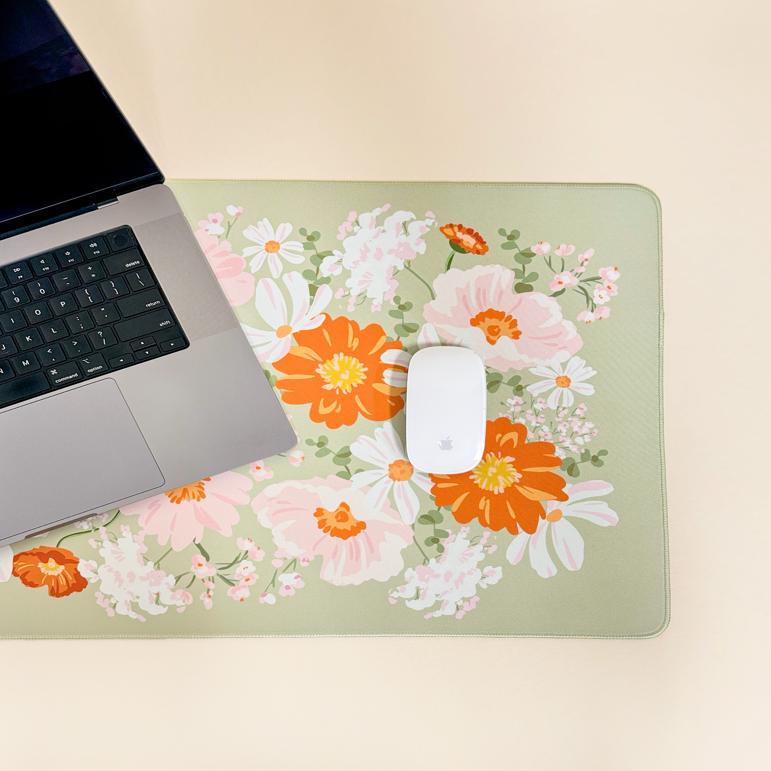Picture of Style Station Desk Mat-Bouquet Beauty Sage