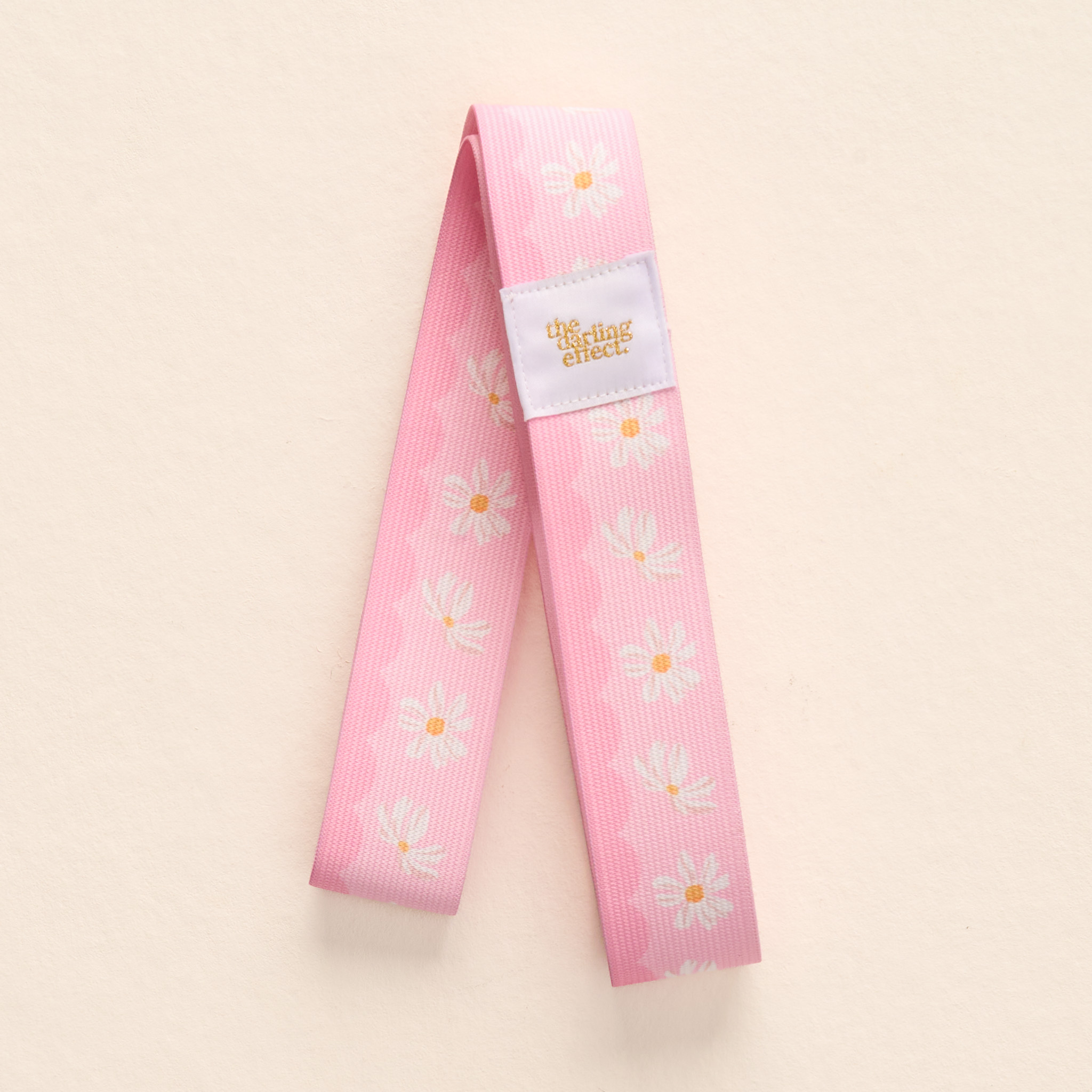 Picture of Stay-Put Towel Band-Scalloped Floral Pink