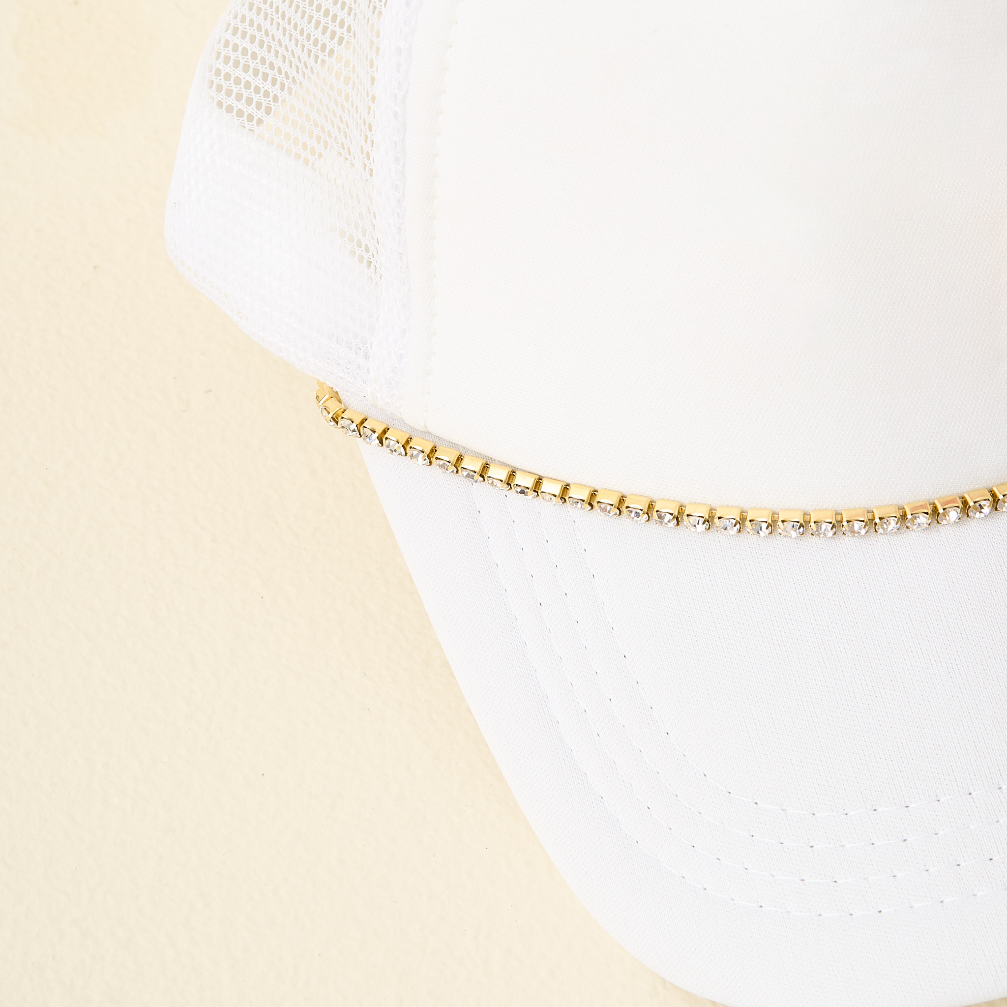 Picture of Trucker Hat Chain-Crystal Gem