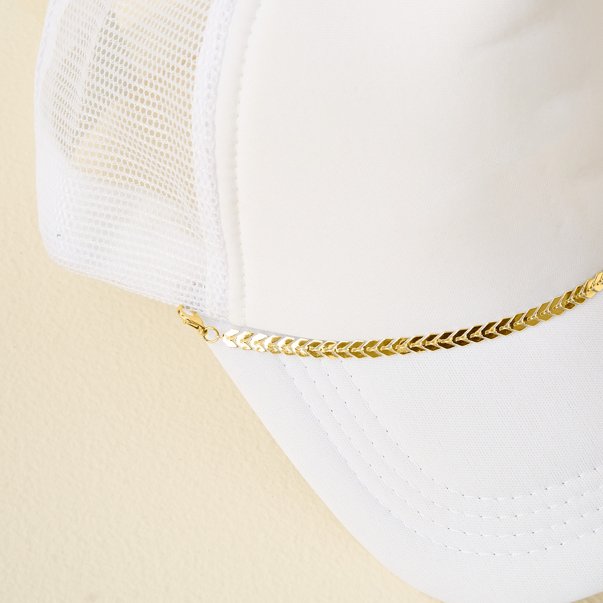 Picture of Trucker Hat Chain-Gold-Leaf Chain
