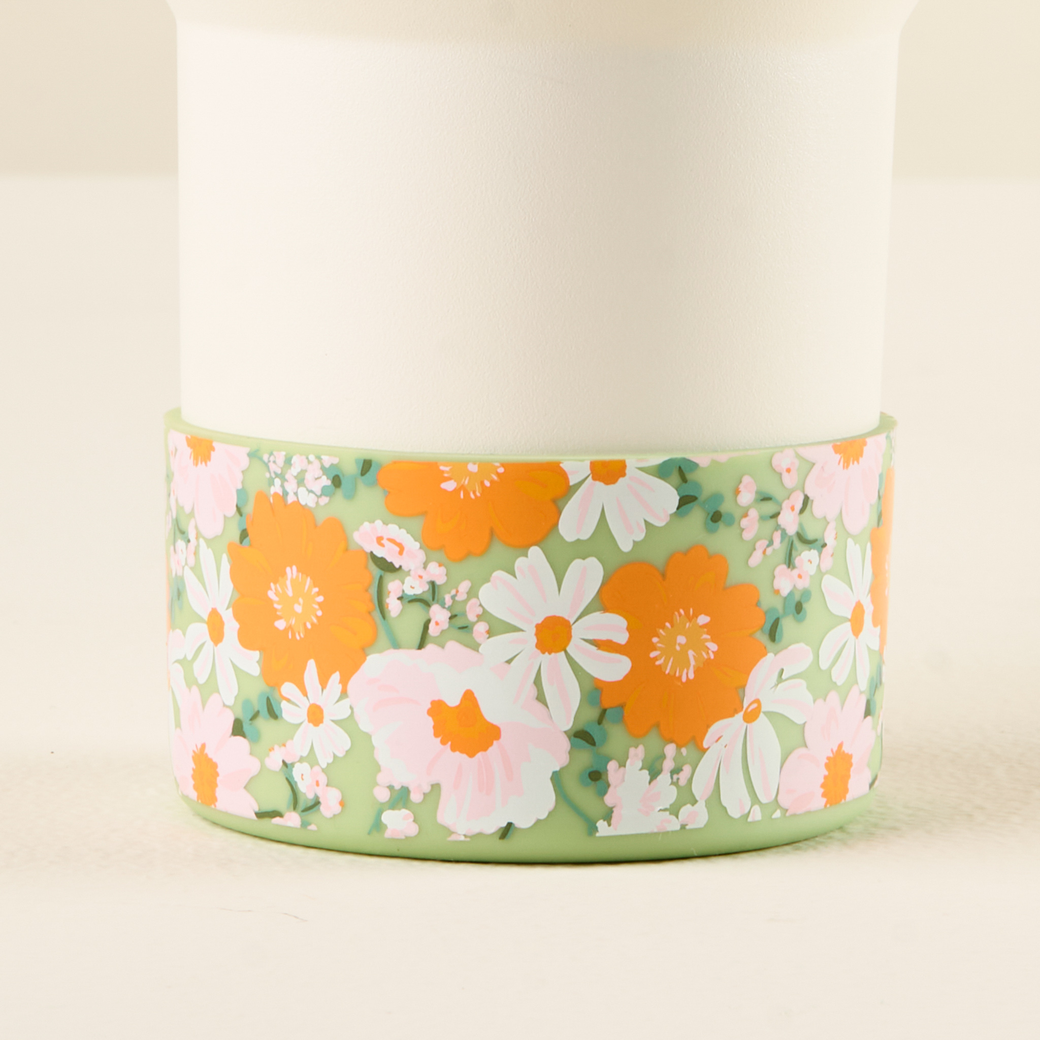 Picture of Tumbler Silicone Boot-Bouquet Beauty Sage