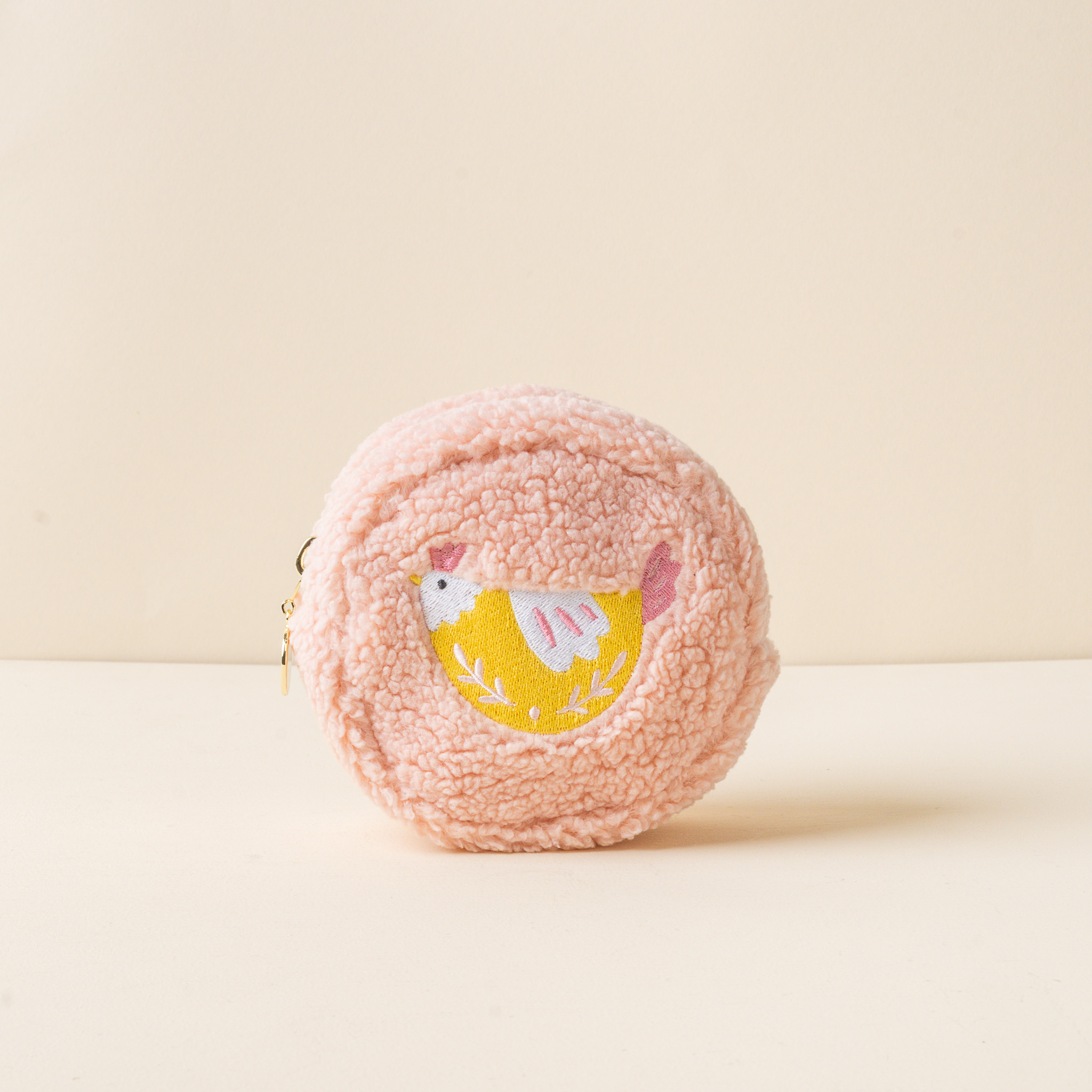 Picture of Teddy Pouch-Circle Spring Chicken