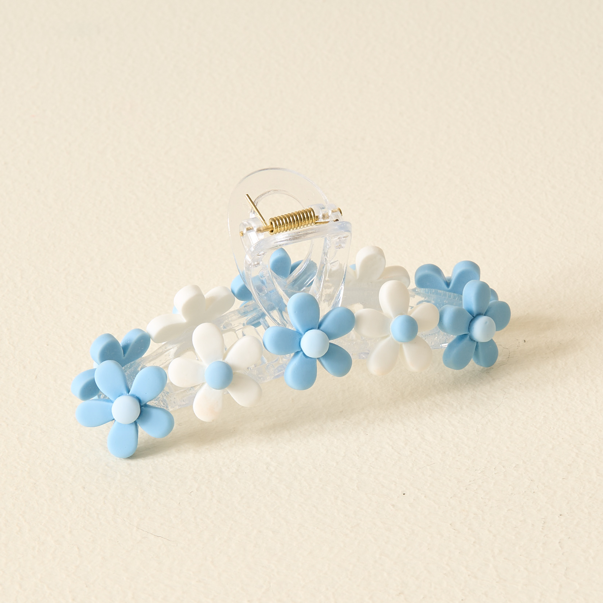 Picture of Daisy Claw Clip-Light Blue