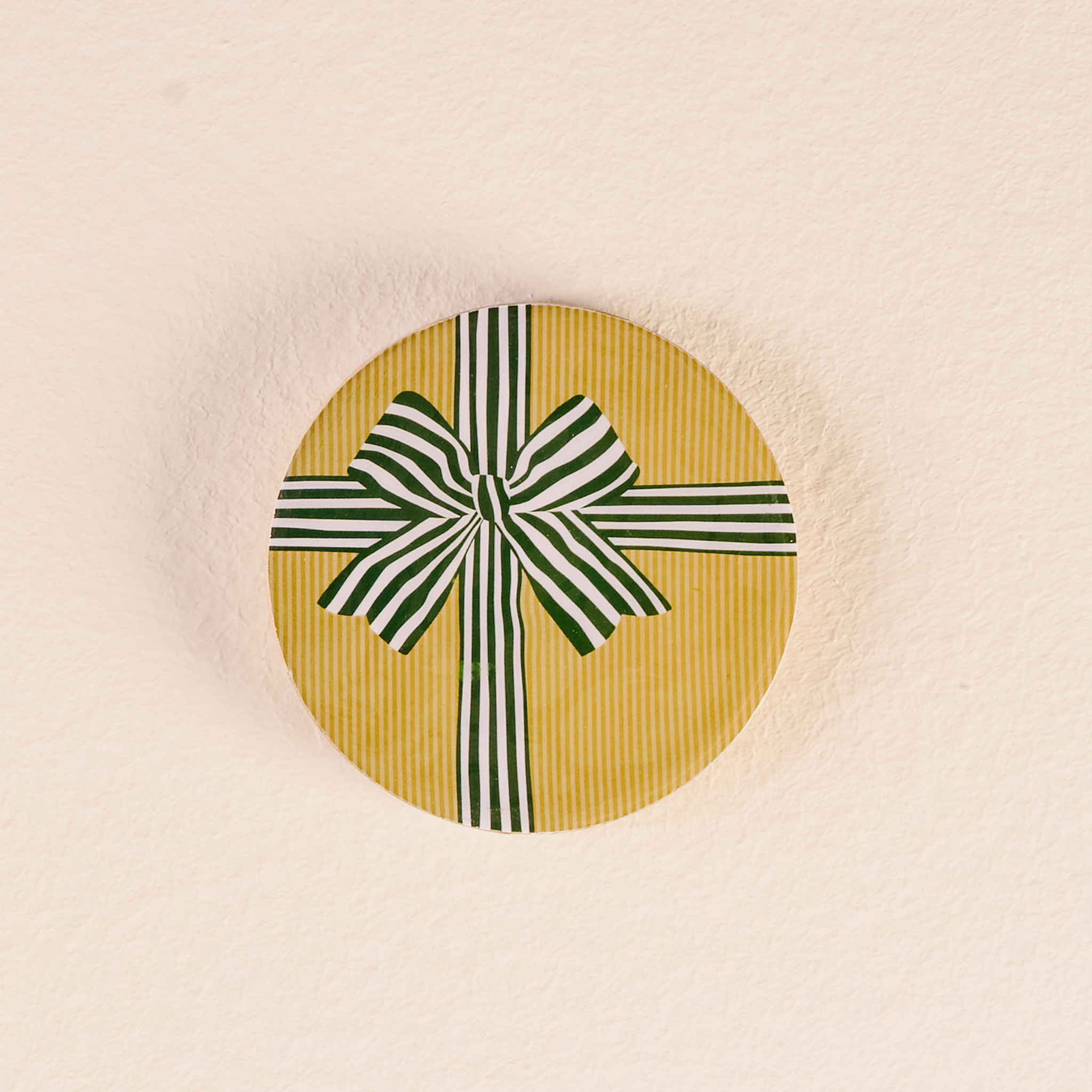 Picture of Wood Enamel Coaster-Holiday Gift Bow Green
