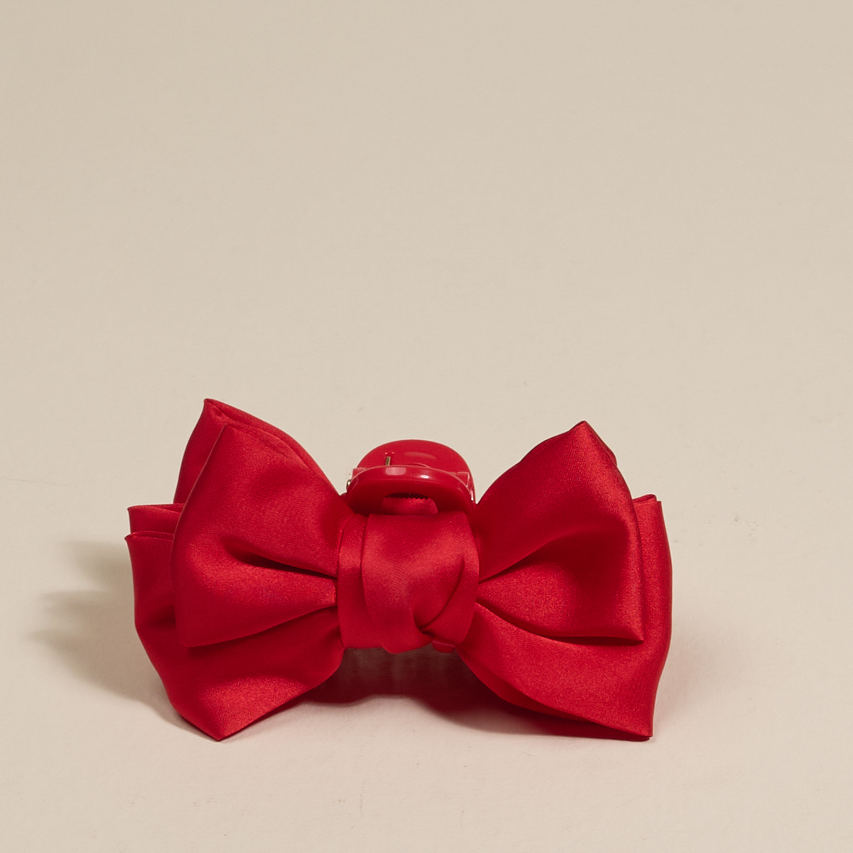 Picture of Mini Satin Bow Claw Clip-Red