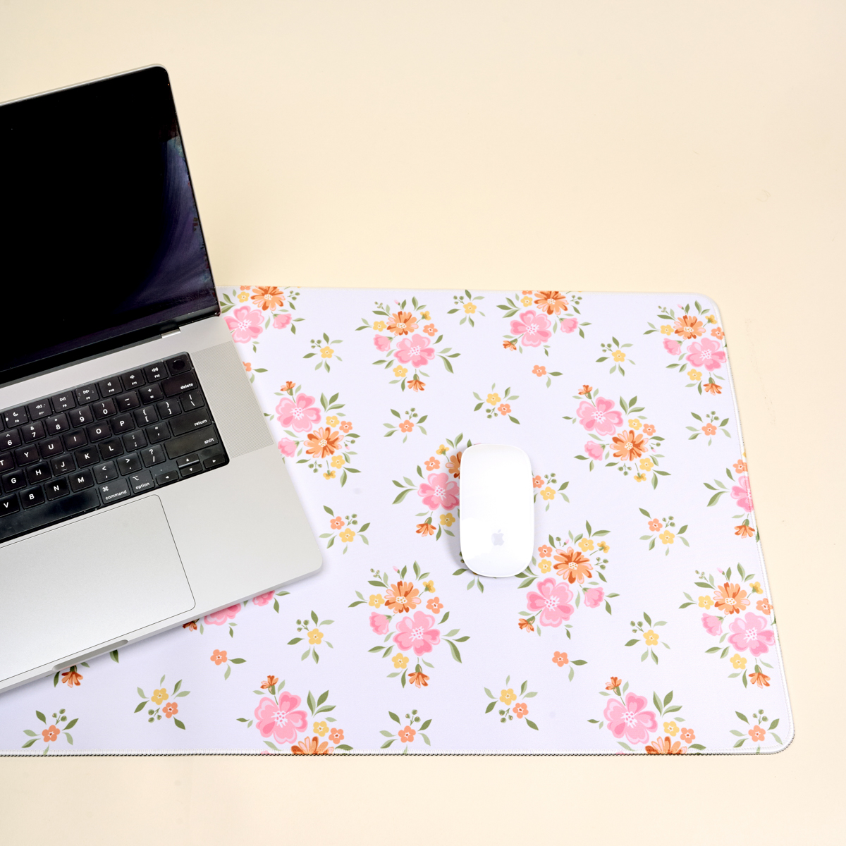 Picture of Style Station Desk Mat-Endless Daydream Cream
