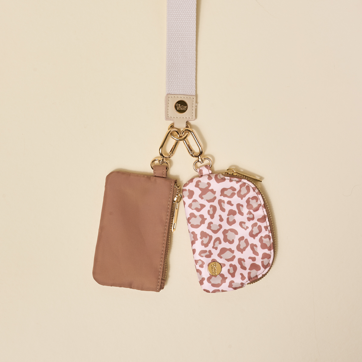 Picture of Dynamic Duo Pouch Wristlet-Born Wild