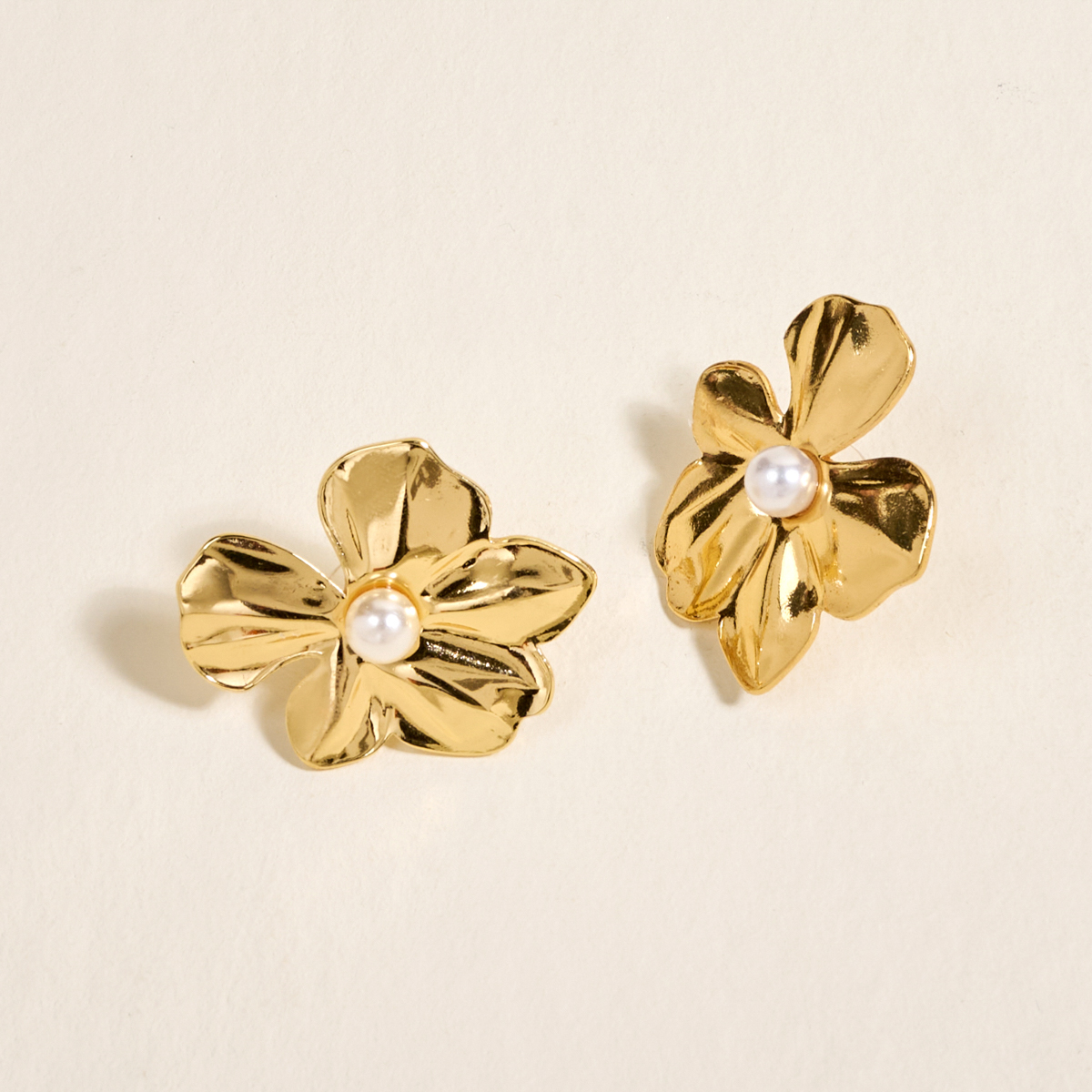 Picture of Standout Earrings-Golden Bloom